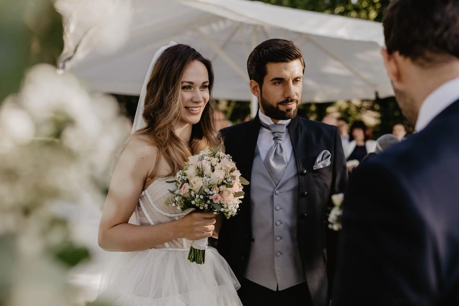 Villa-Blumenfisch_Wannsee-Berlin-heiraten-Trauung-am-See-Hochzeitsfotograf.jpg