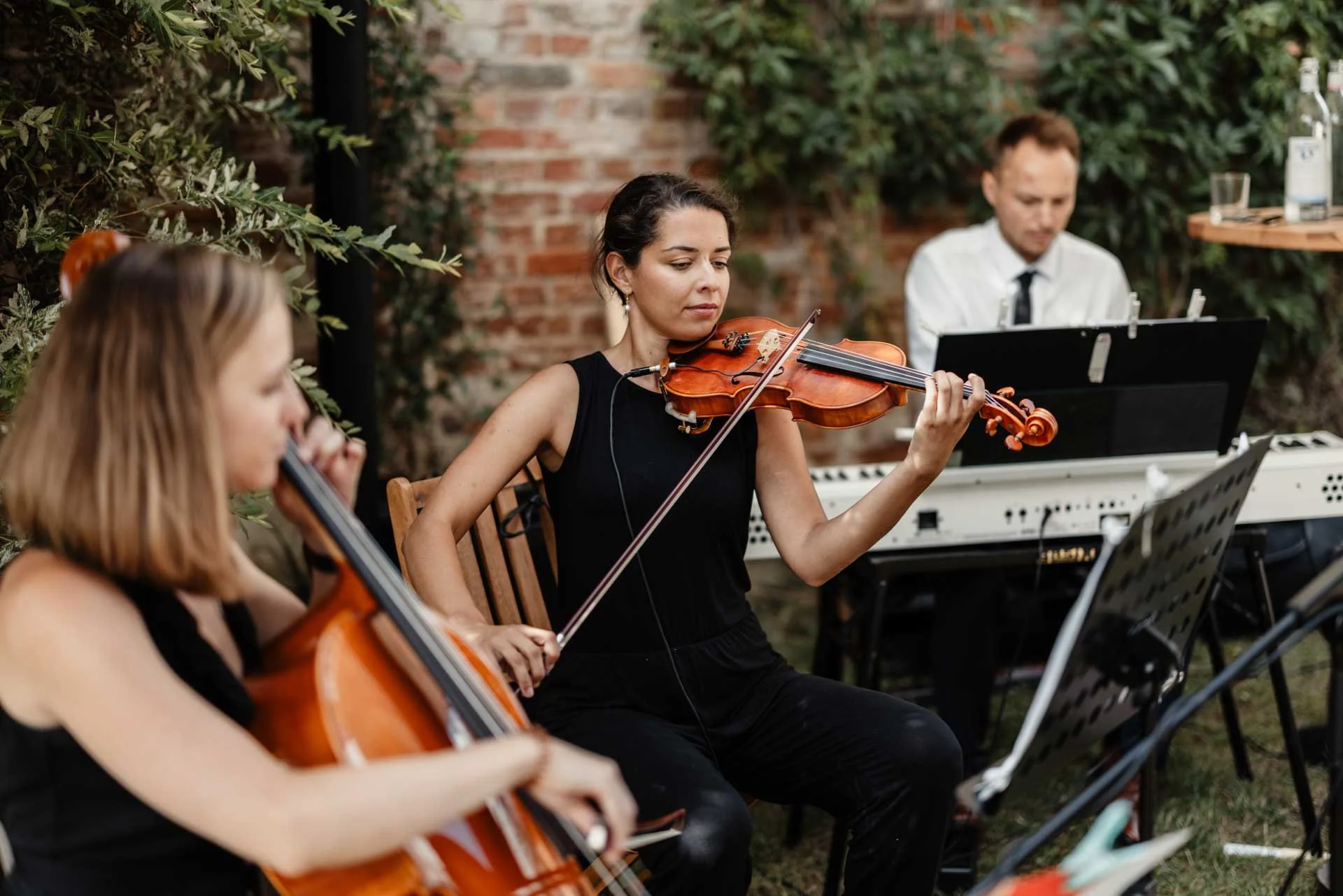 haus-am-bauernsee-hochzeit-musiker.jpg