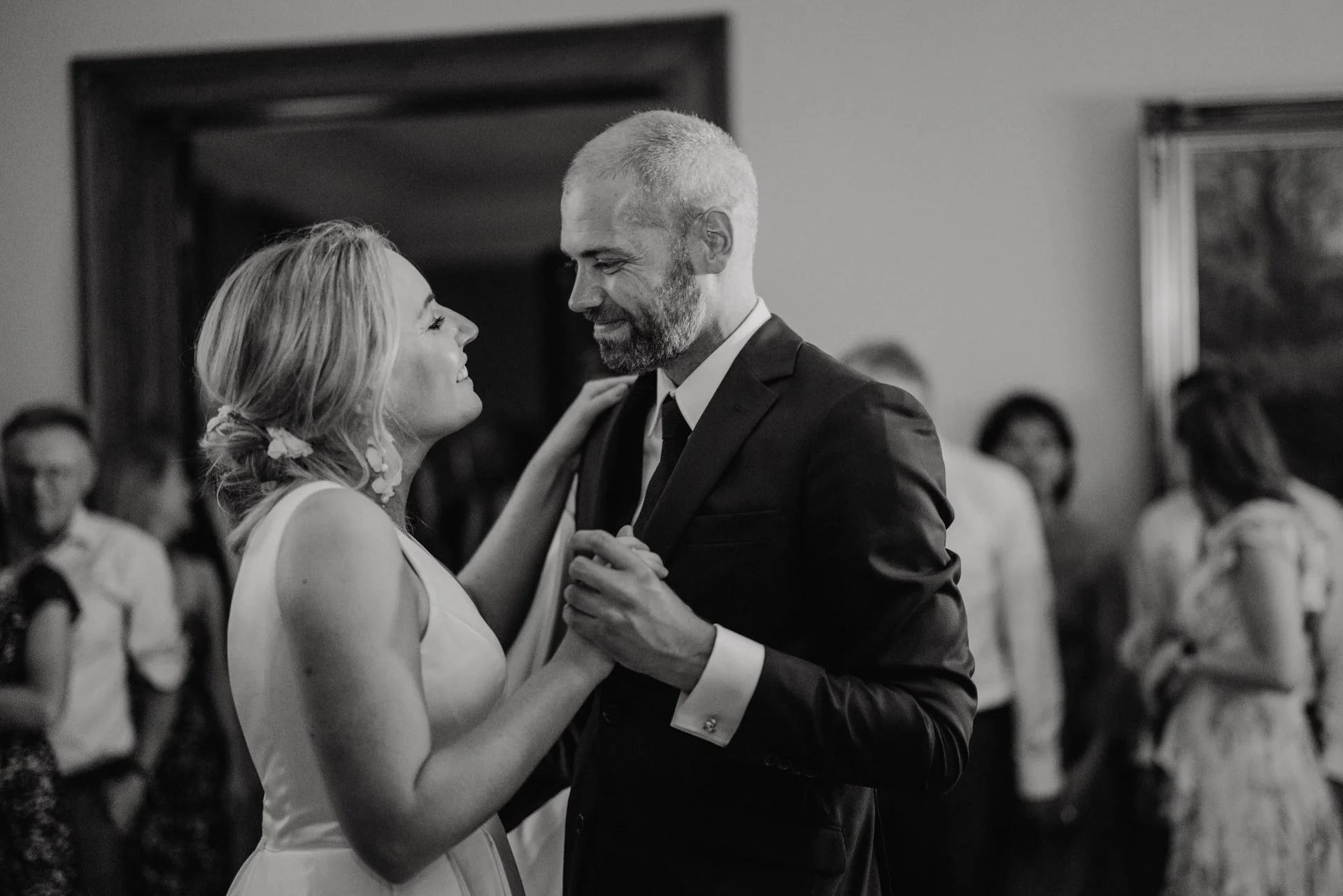 schloss-stuelpe-hochzeit-23-min.jpg