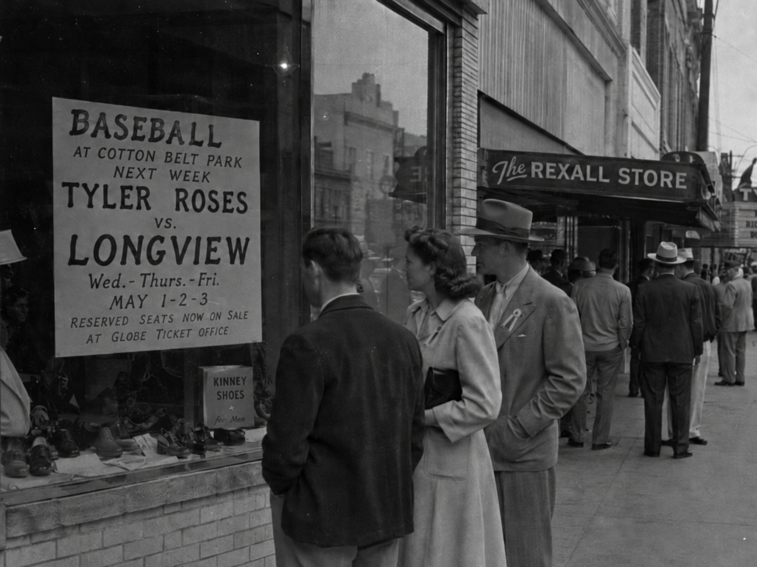 Downtown sign for Tyler Longview series.
