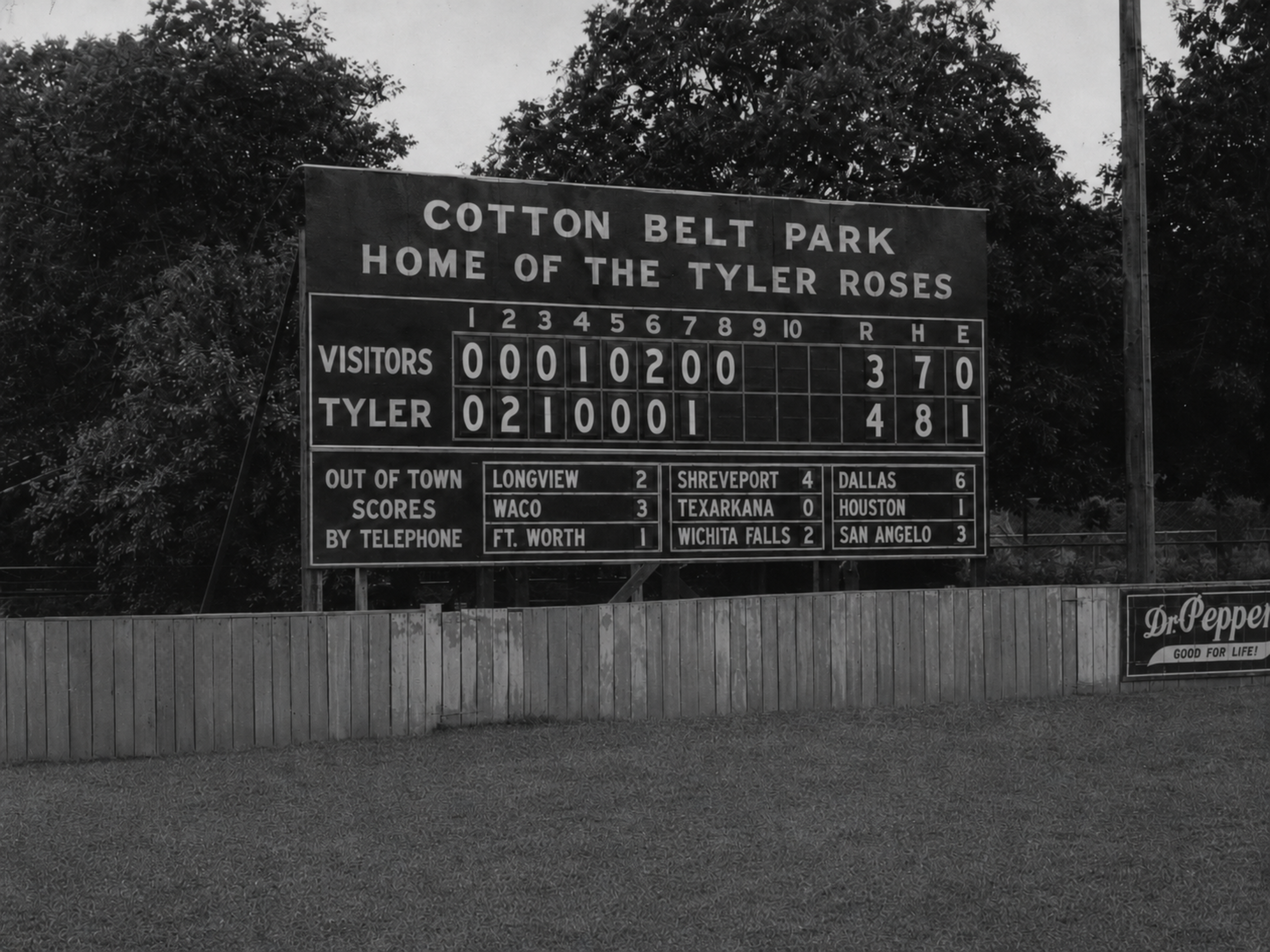 Hand-operated Cotton Belt Park scoreboard.