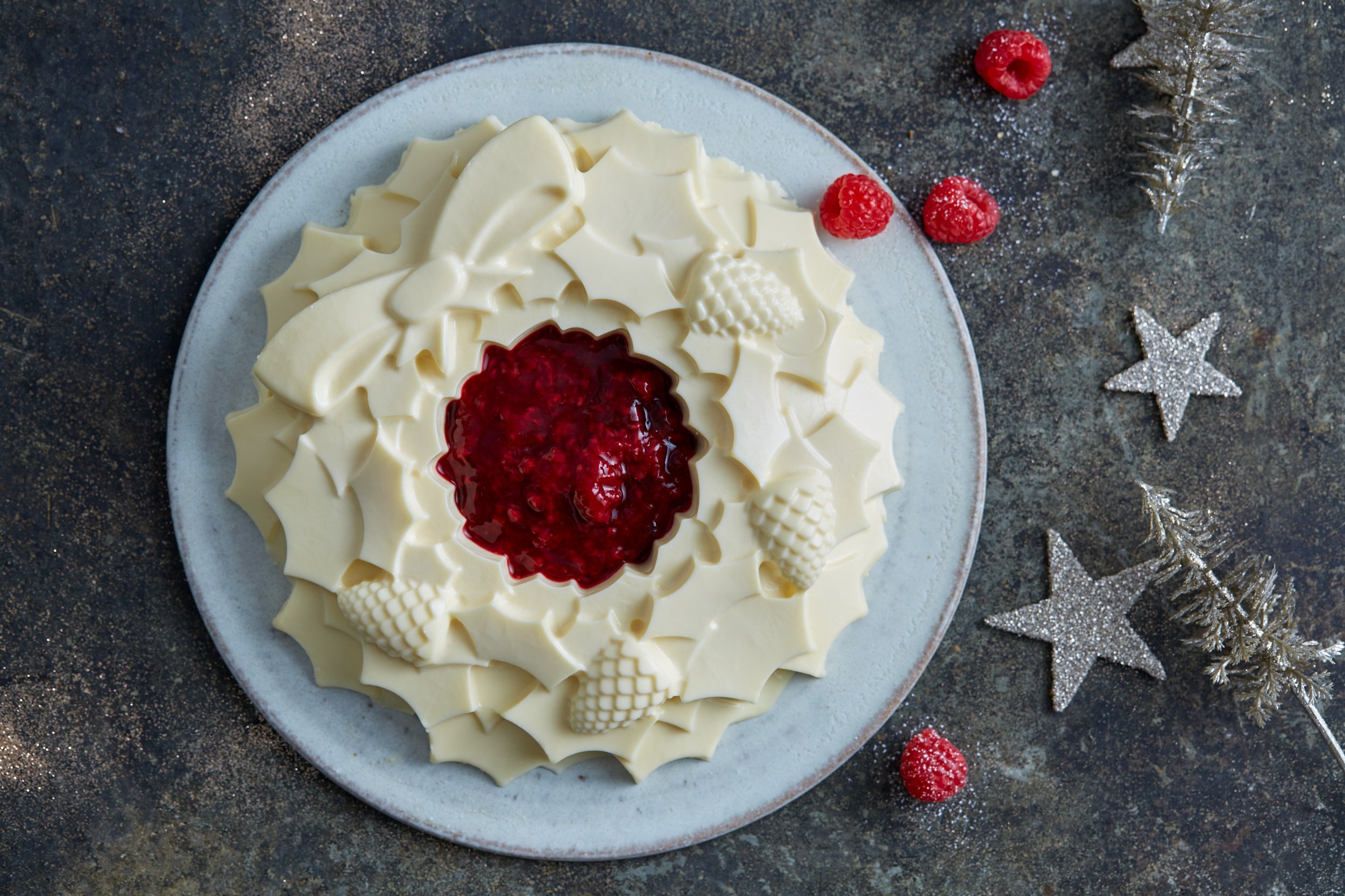 Specially-Selected-Panna-Cotta-Wreath-approved.jpg