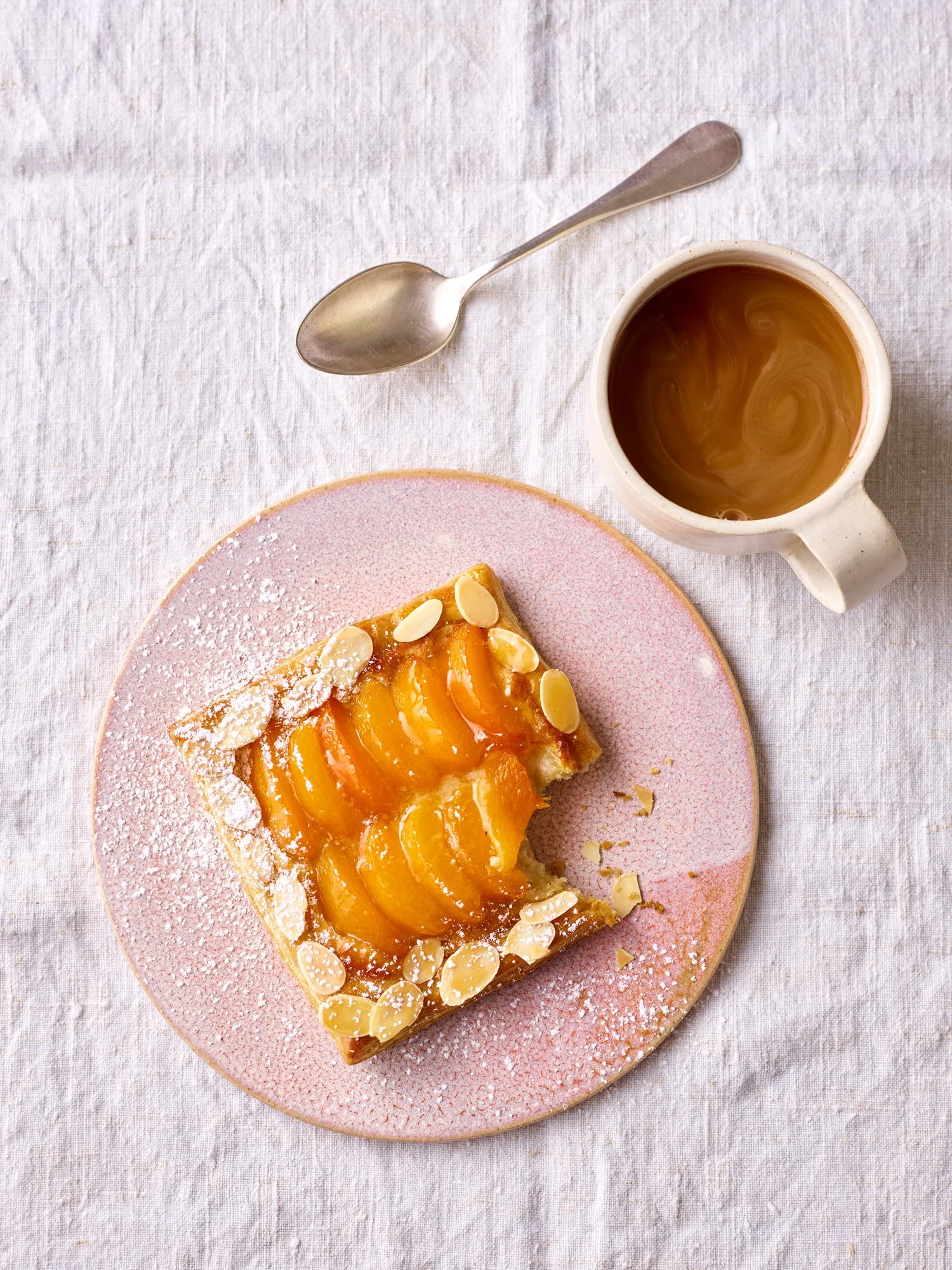 Apricot-&-almond-danishes.jpg