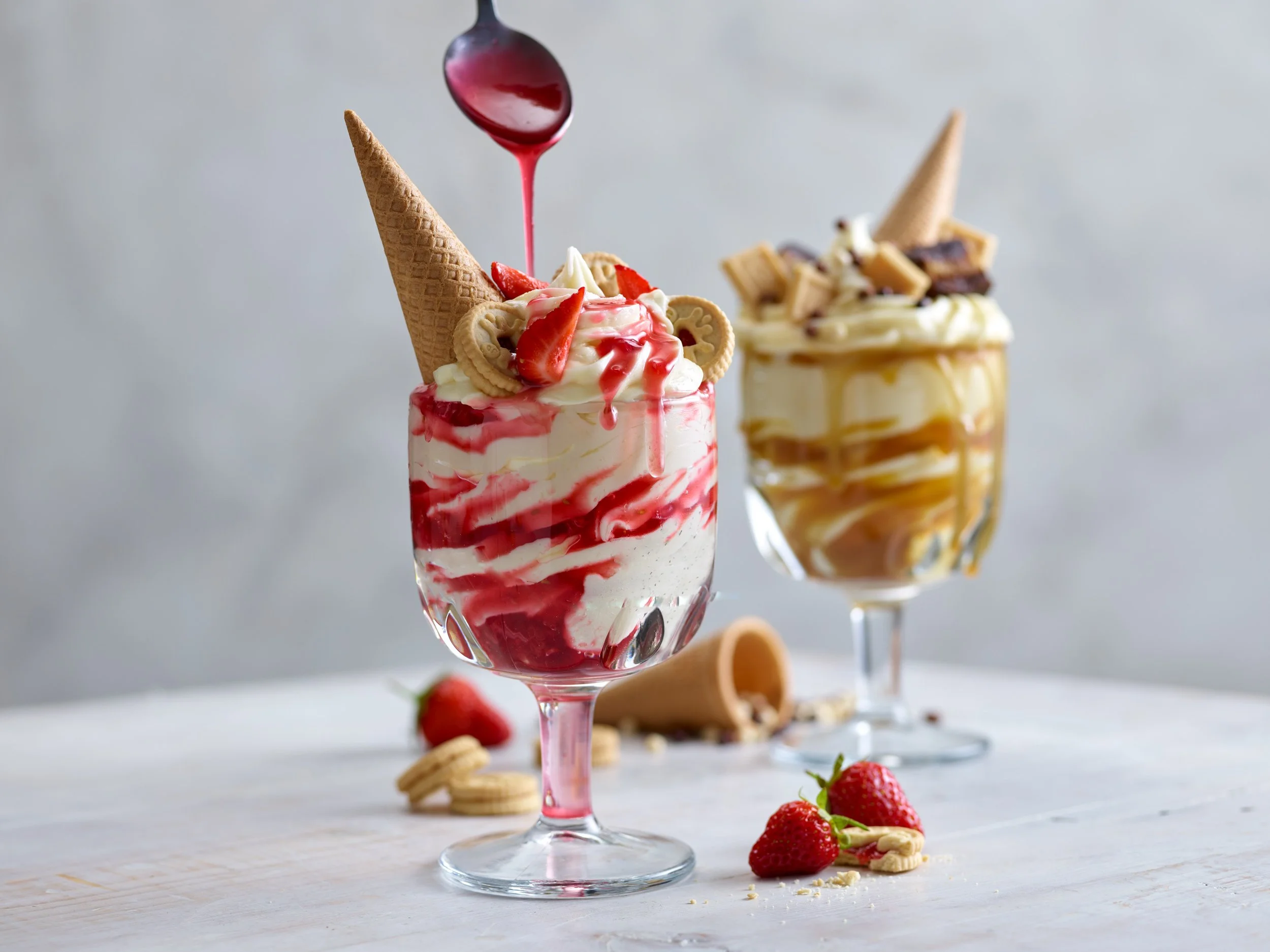 ice-cream-sundae_Dessert_Menu.jpg