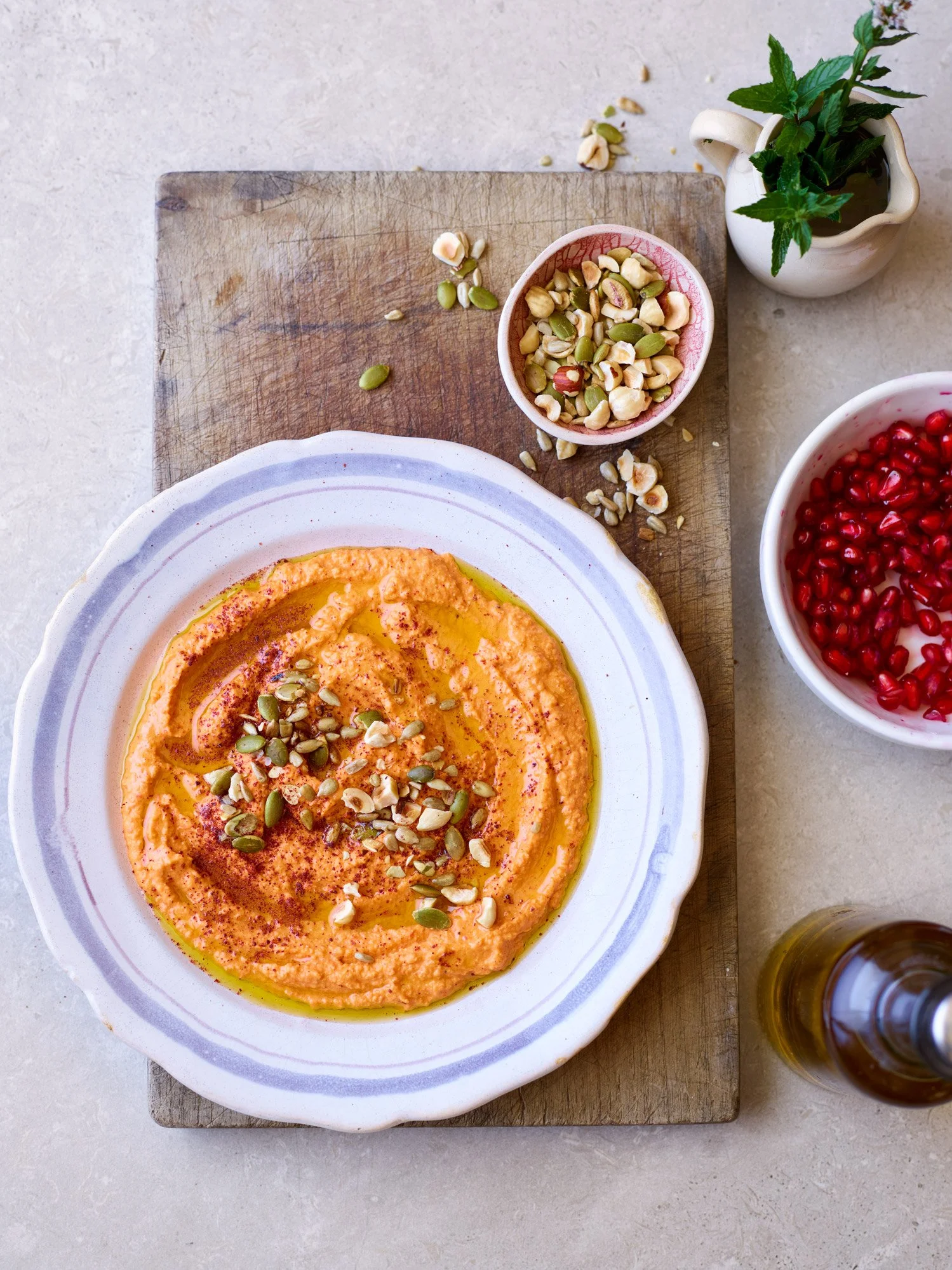 roasted-red-pepper-humus.jpg