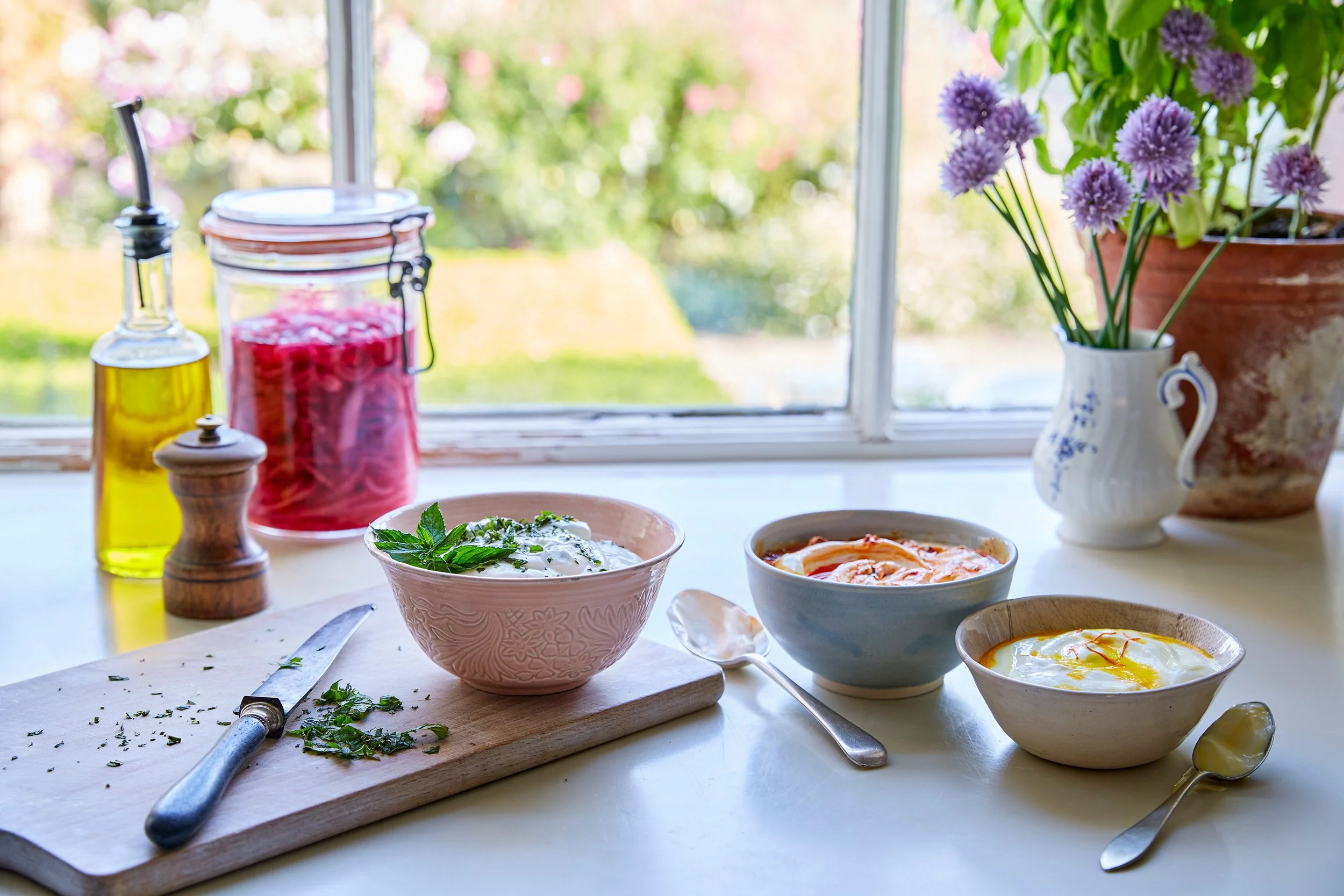 yogurt-flavoured-sauces.jpg