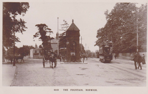 The fountain was only demolished in the 1960s to facilitate traffic flow.