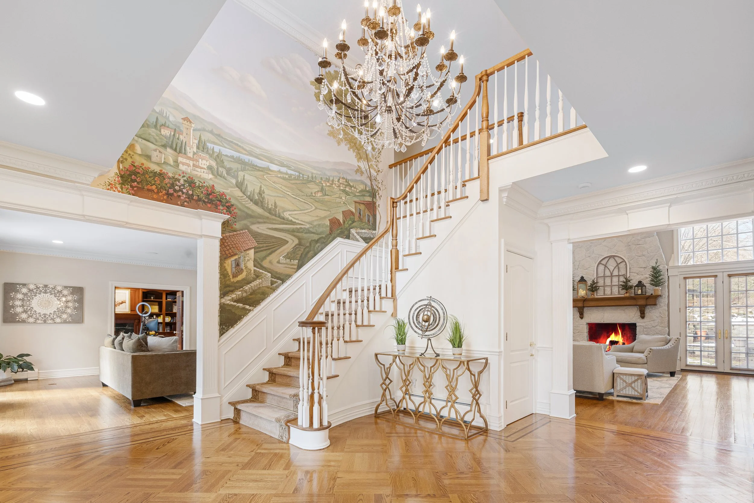 abden media mansion foyer