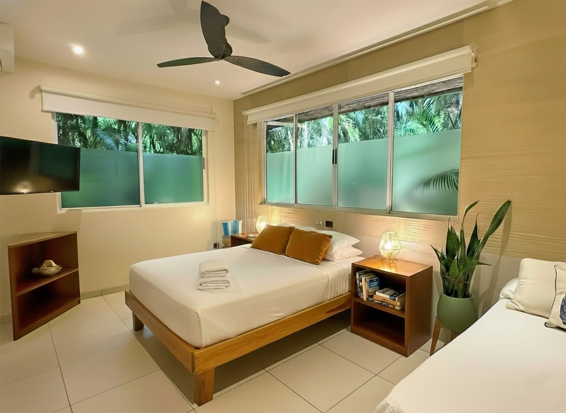 Second bedroom