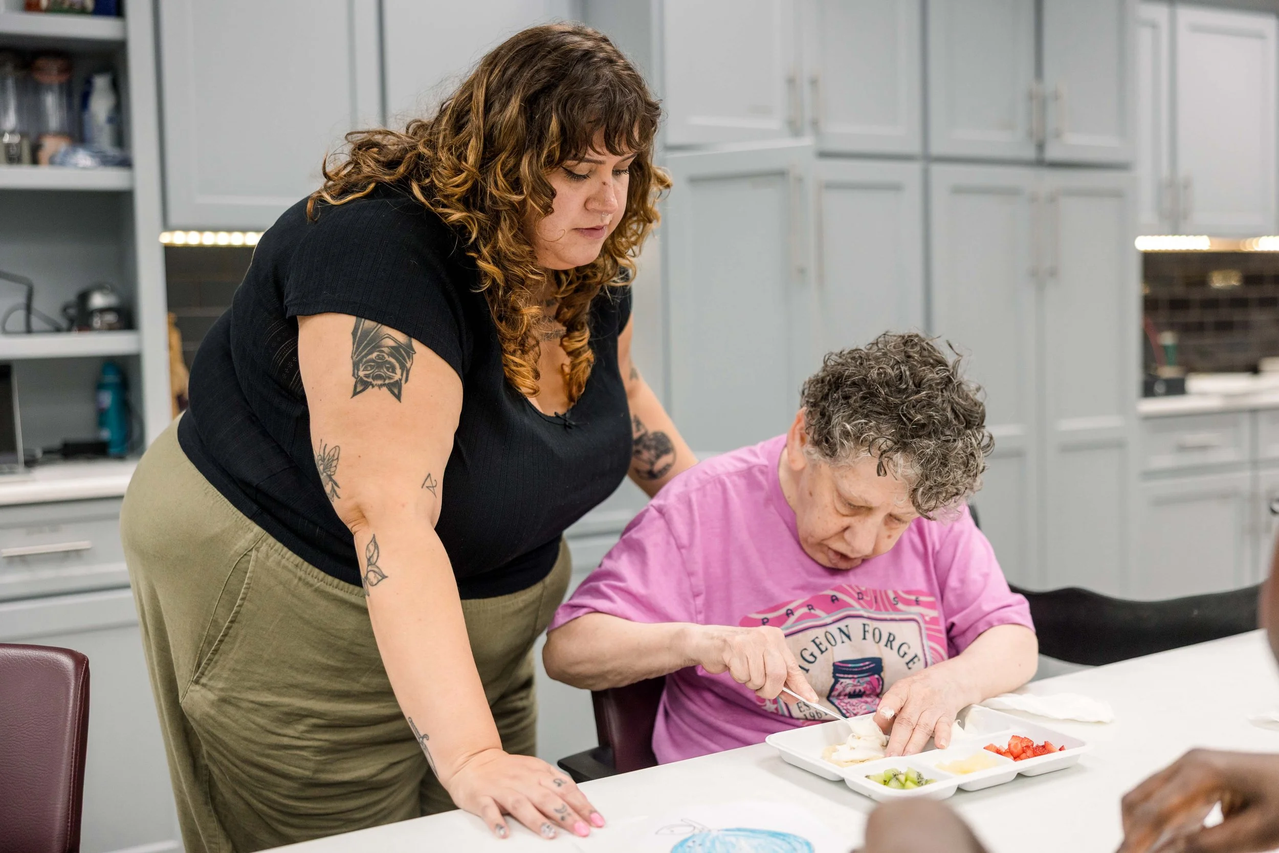 Finding the Right Ohio IDD Day Services Program: How to Choose What's Best for You
