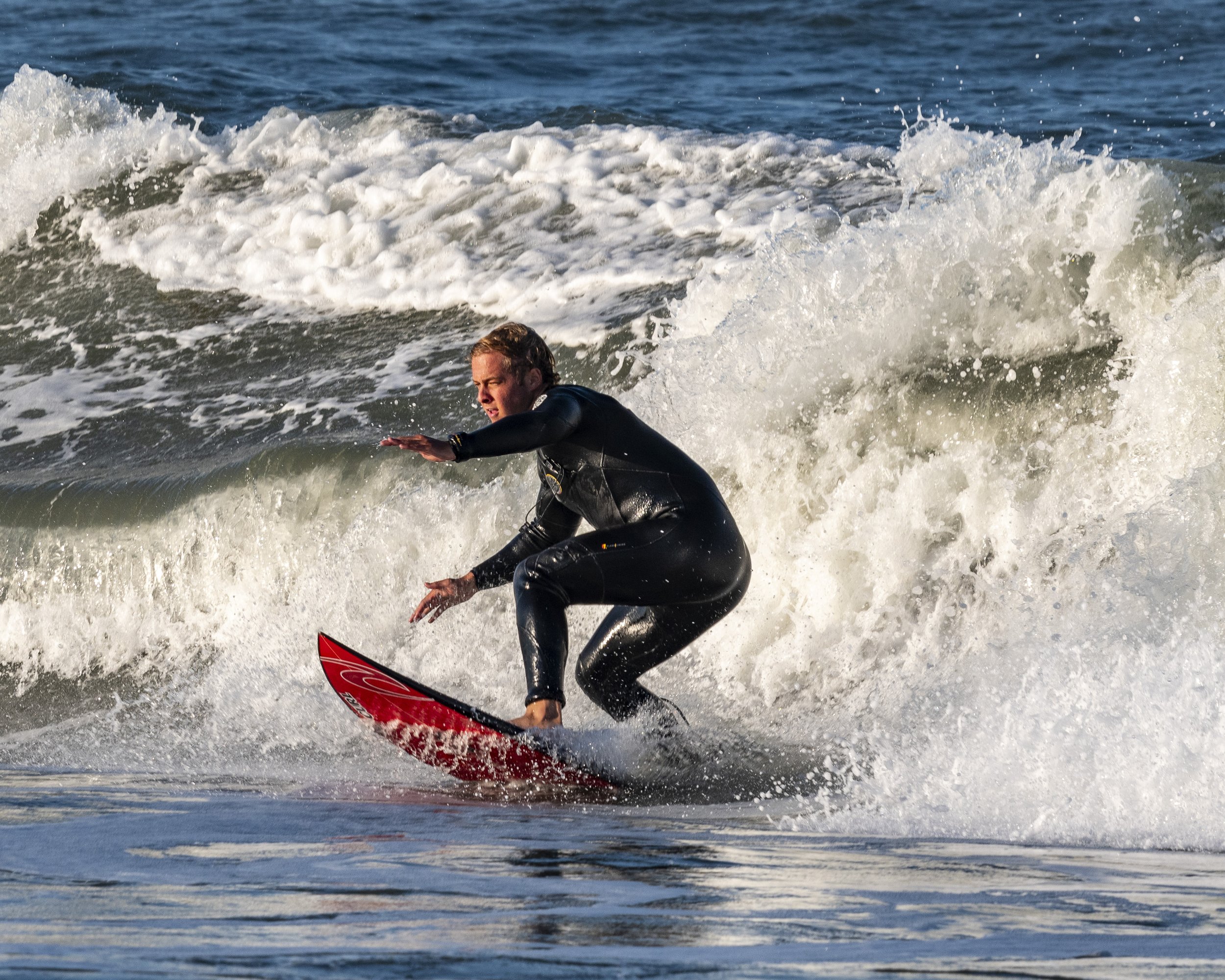 Surfing-4723.jpg
