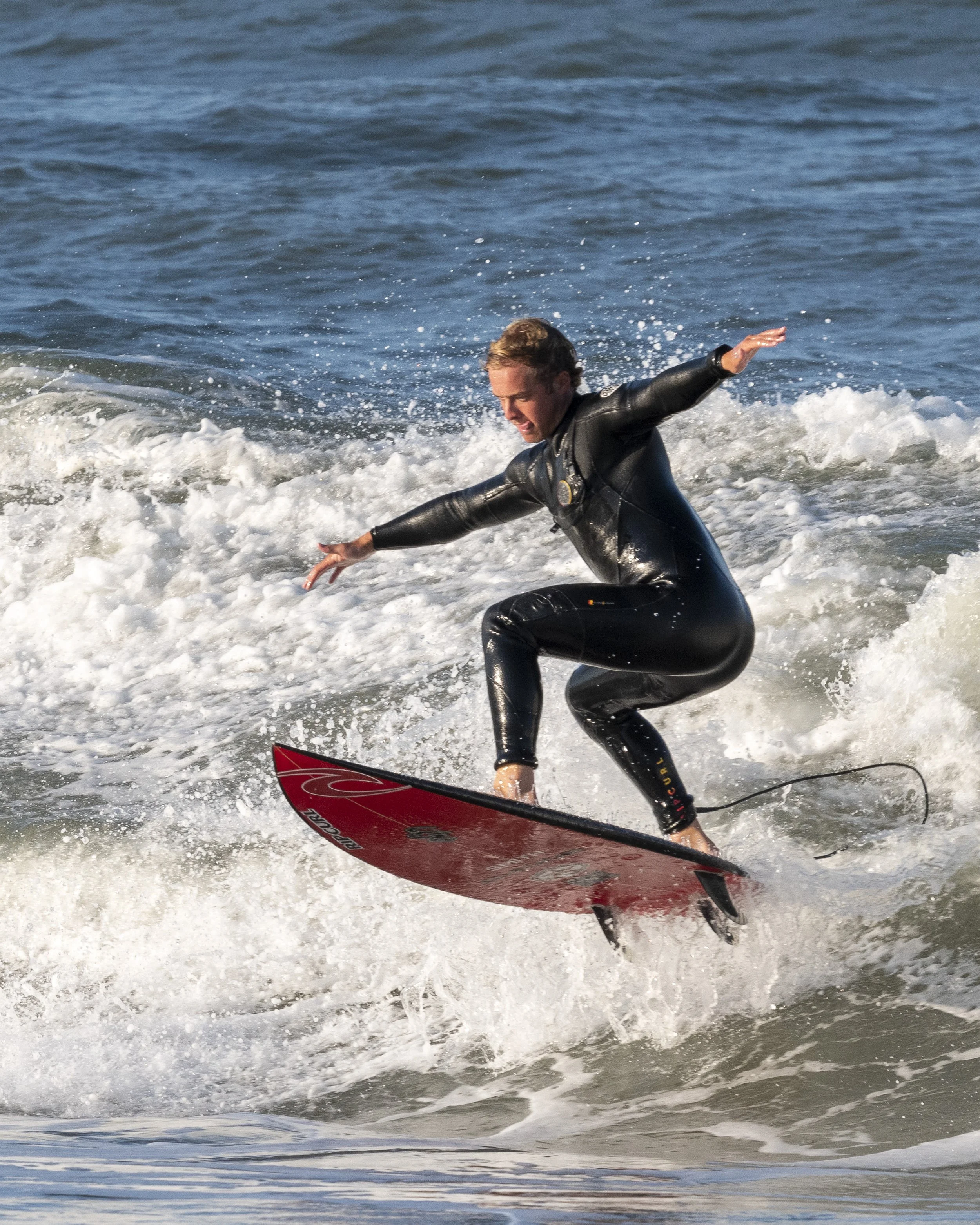 Surfing-4721 - Copy.jpg