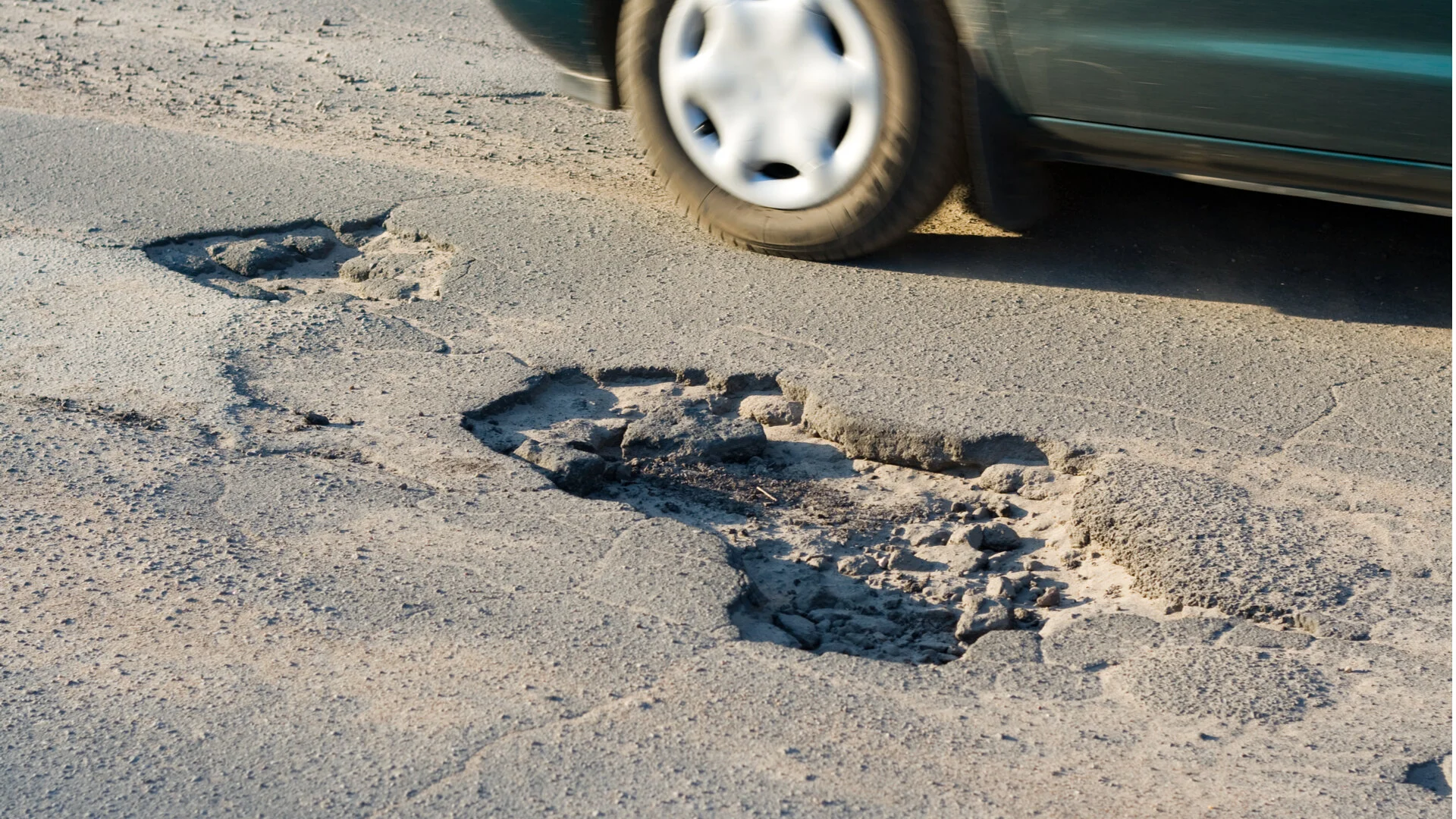 Circular Roads Economy: Using Scrap Tire Rubber to ‘Fix the Damn Roads’