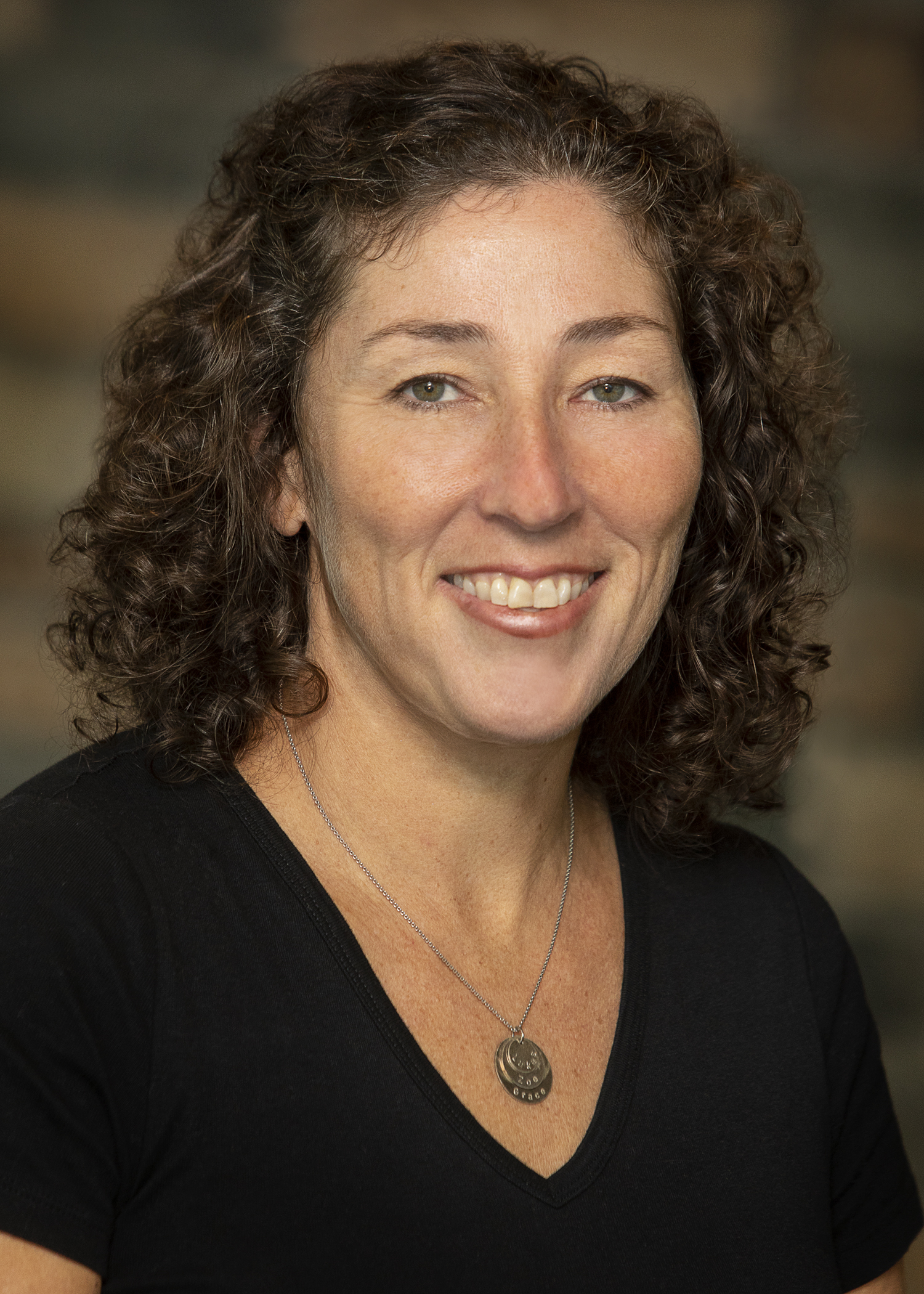 Headshot of Jackie Ebner