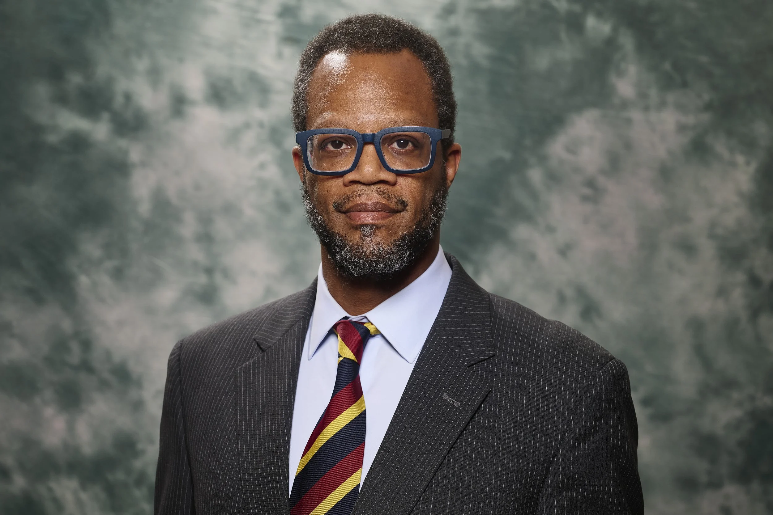 Erwin Andrews headshot