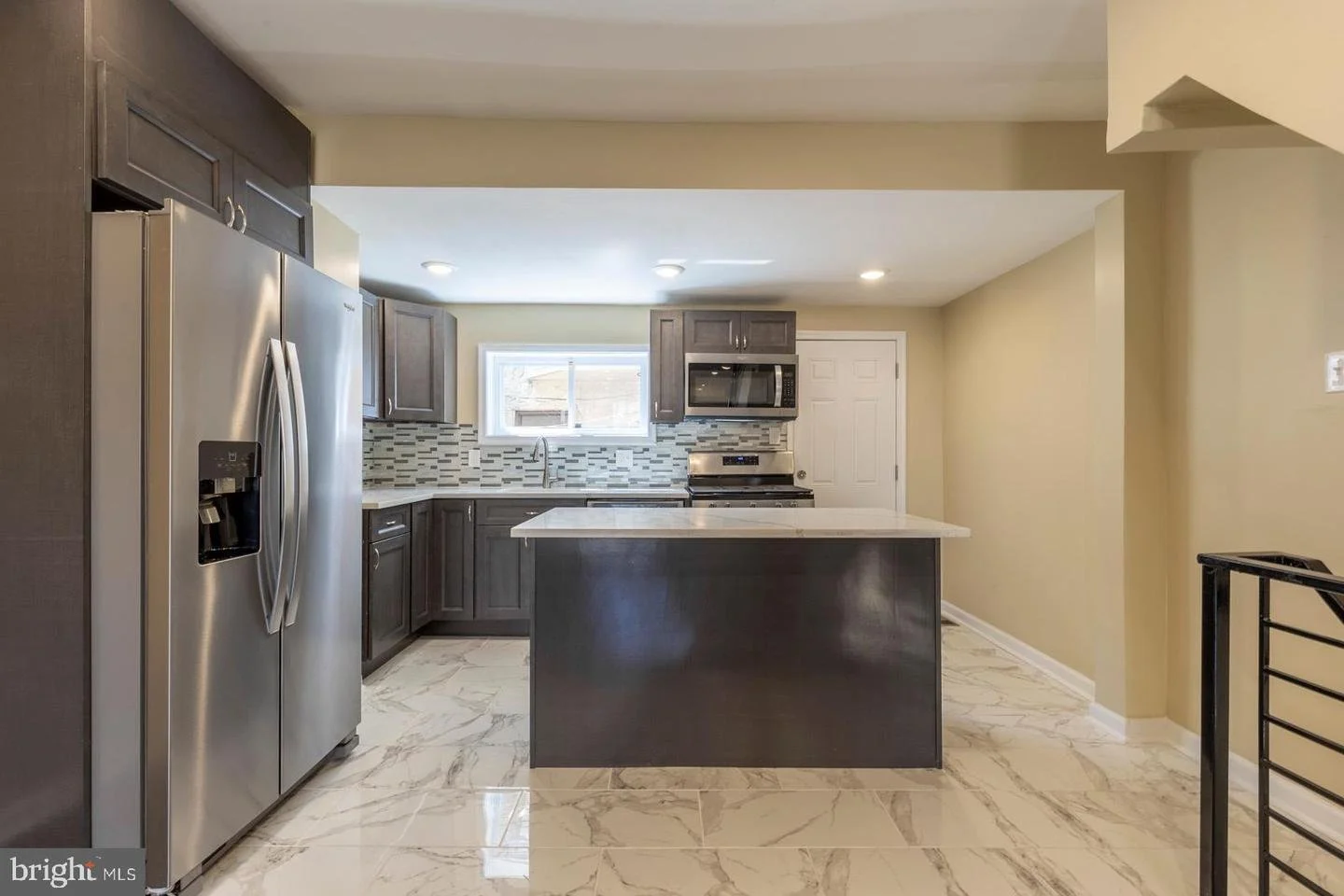 2508 Stewart St - 19121 - Kitchen