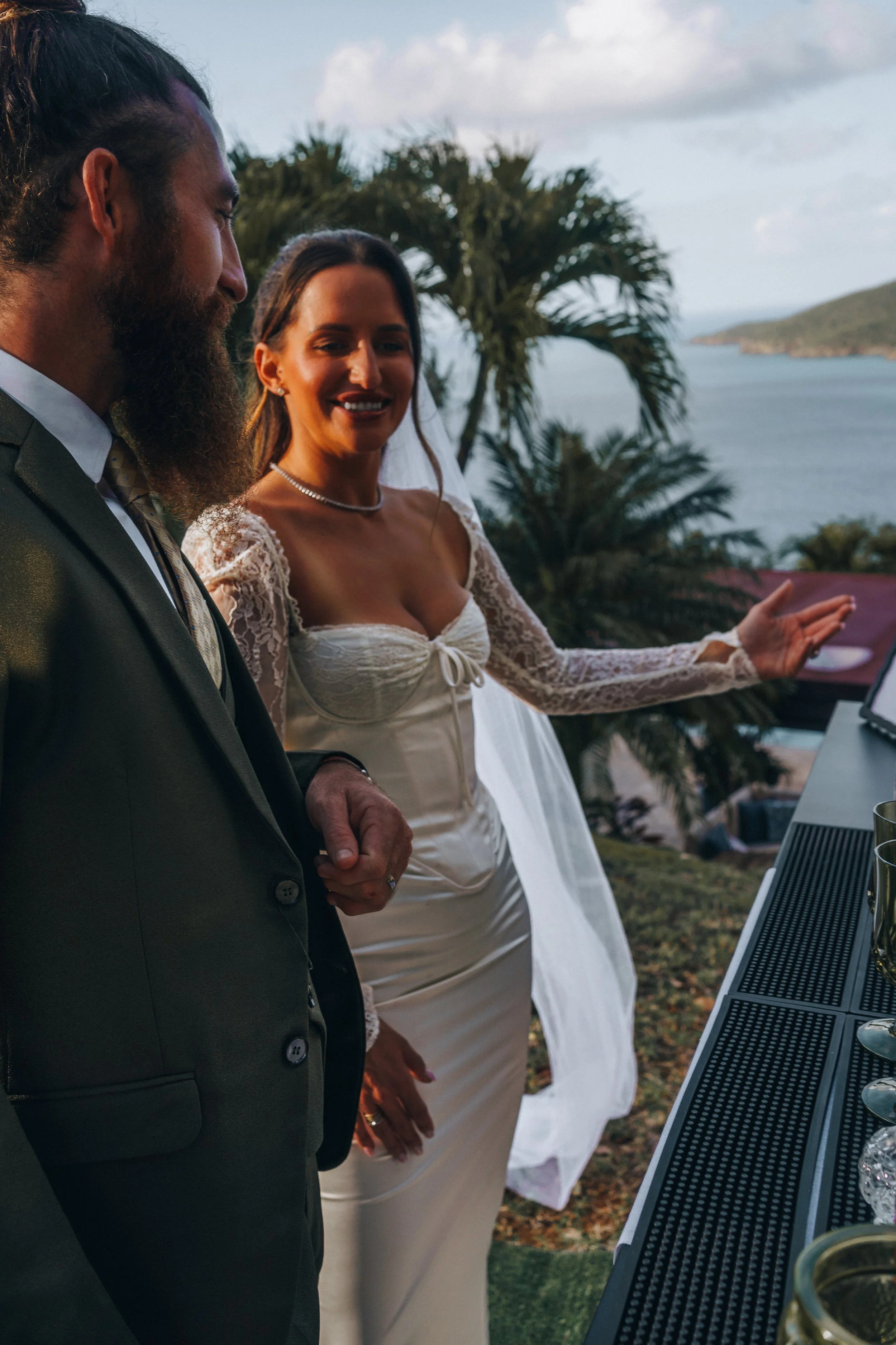 Luxury Mobile Bar Service in the U.S. Virgin Islands by Elixr.
