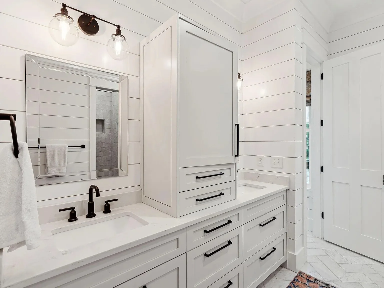 bathroom.jpeg