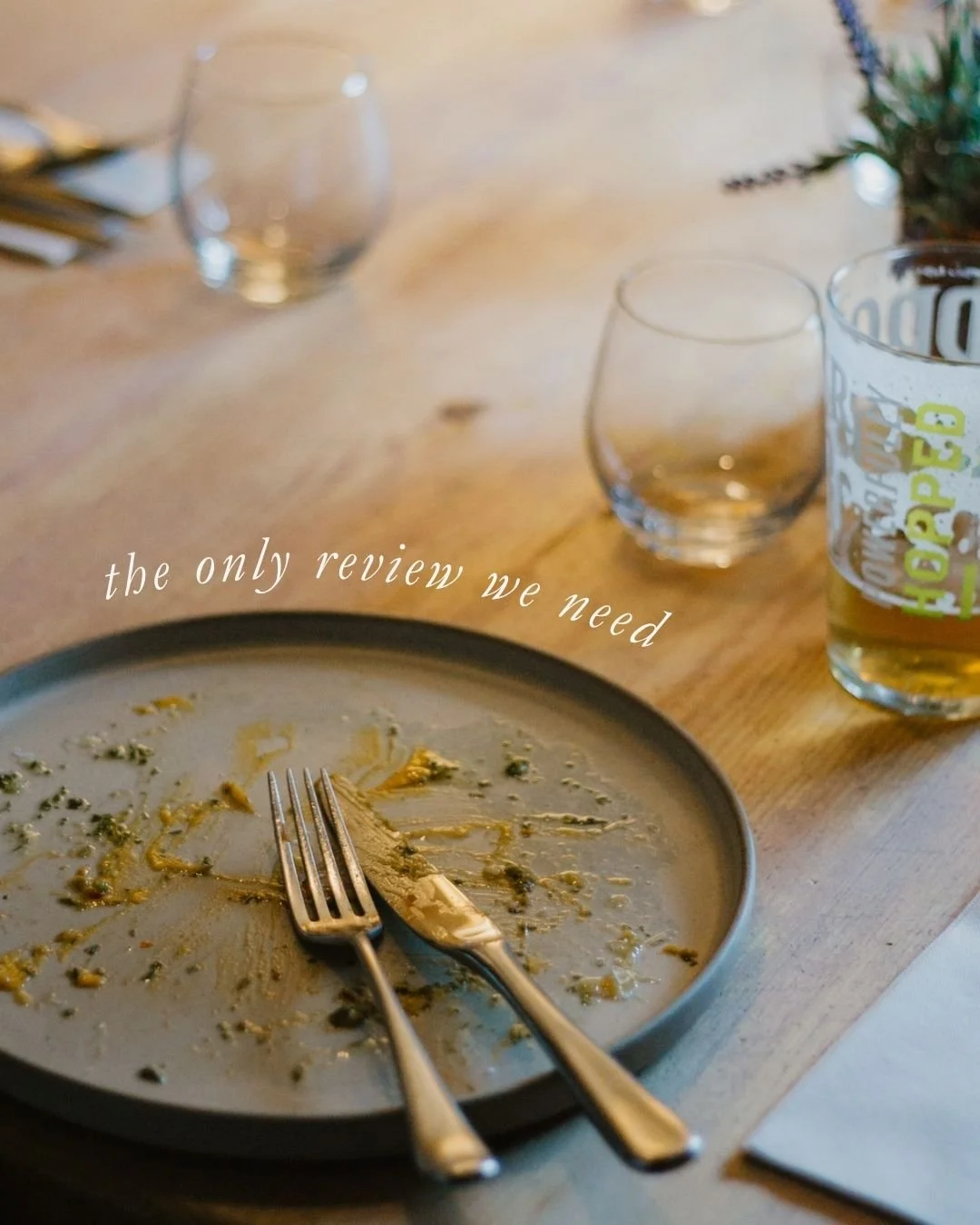leah-croft-social-media-manager-content-creation-st-study-inn-restaurant-review.jpg