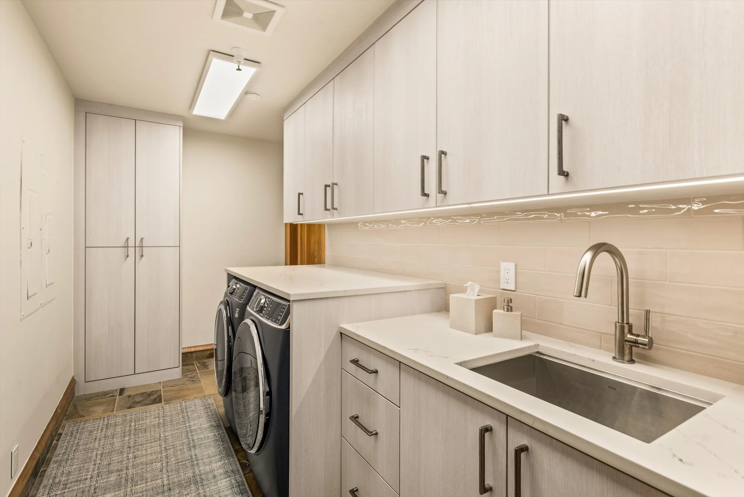 TZ Interior Fall 30.jpg