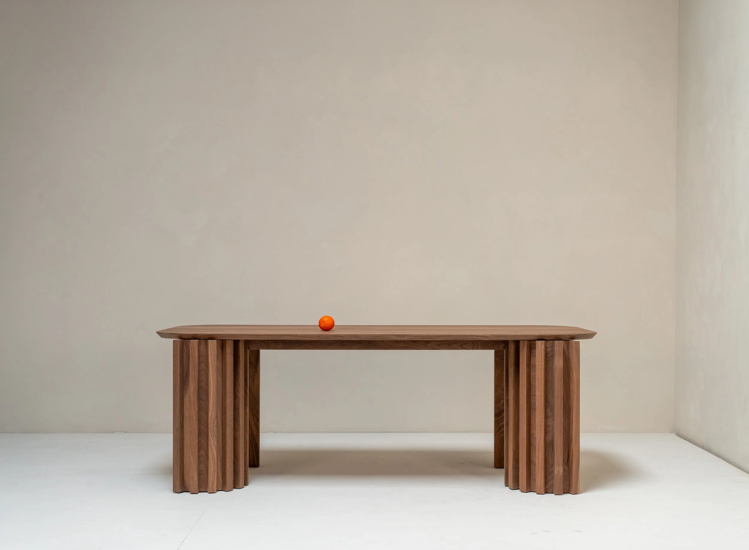 Mesa Dining Table