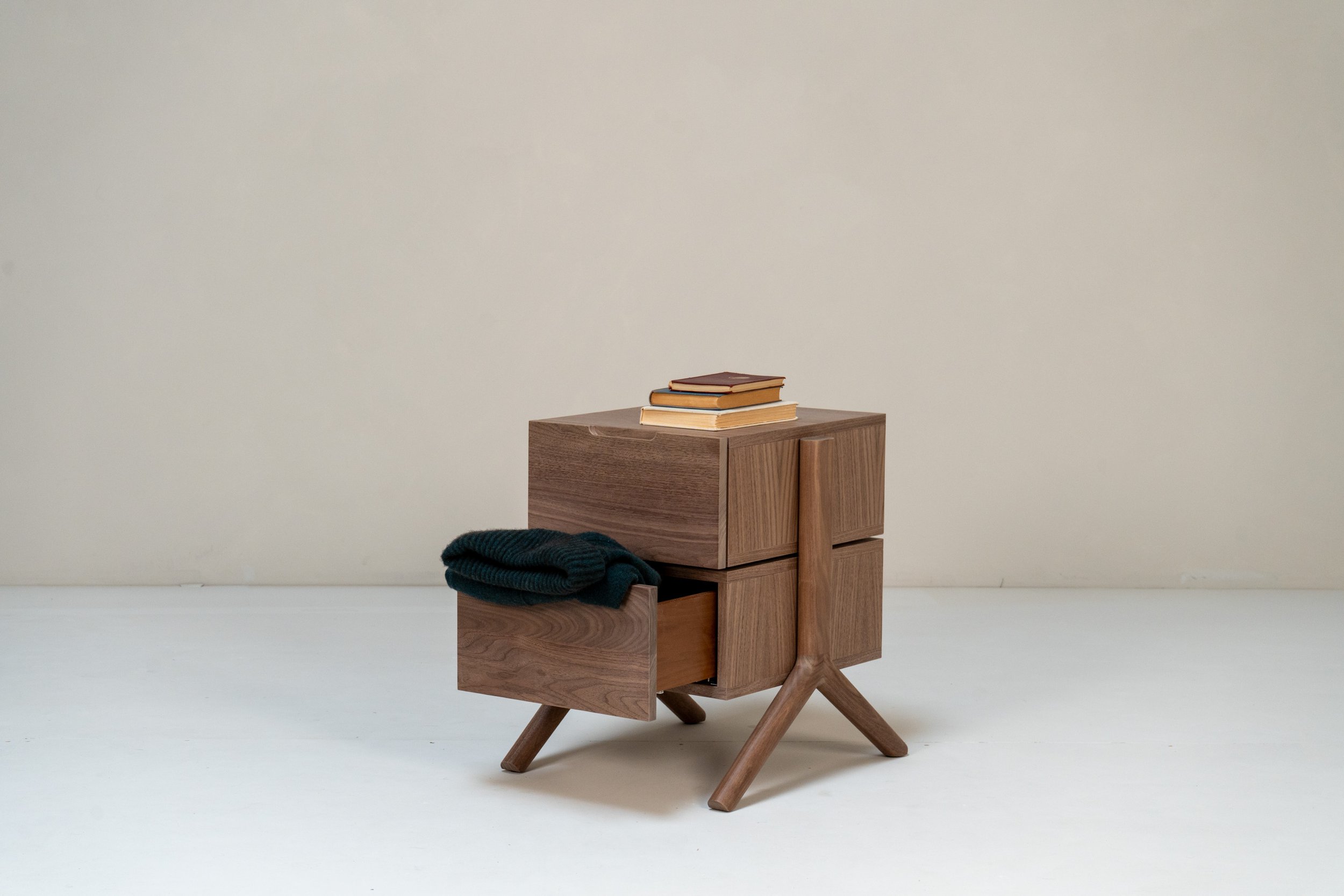 Shore Night Stand