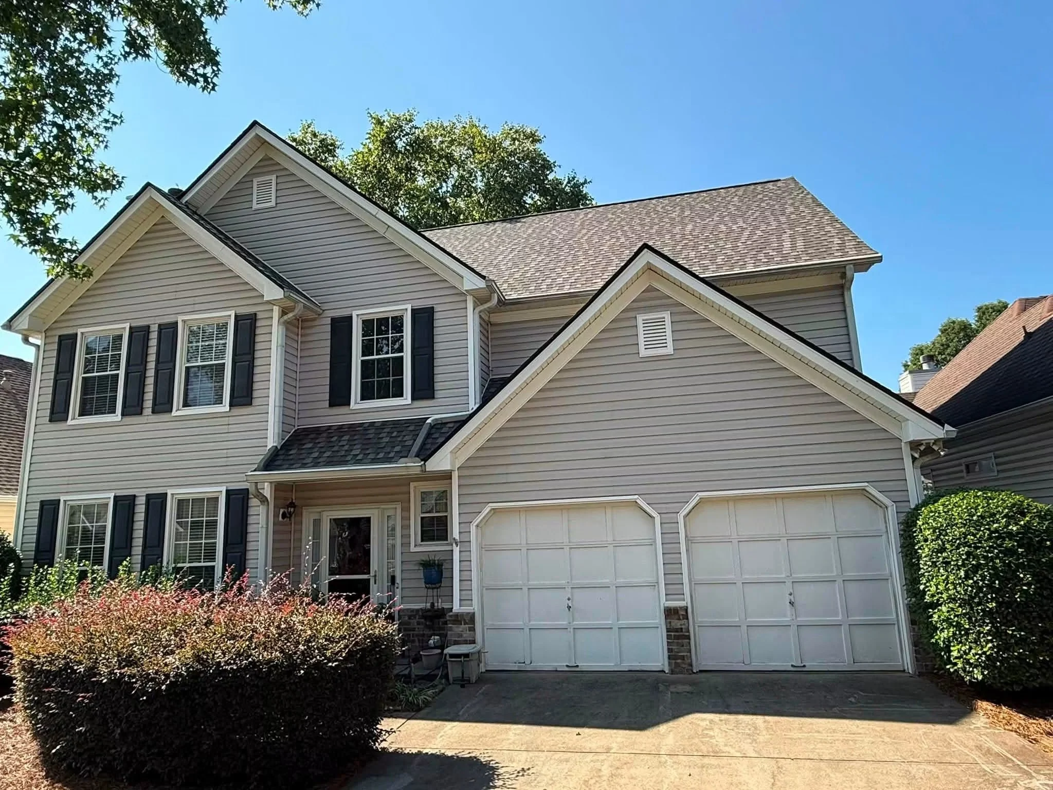Completed roof replacement on a home in Dallas, GA
