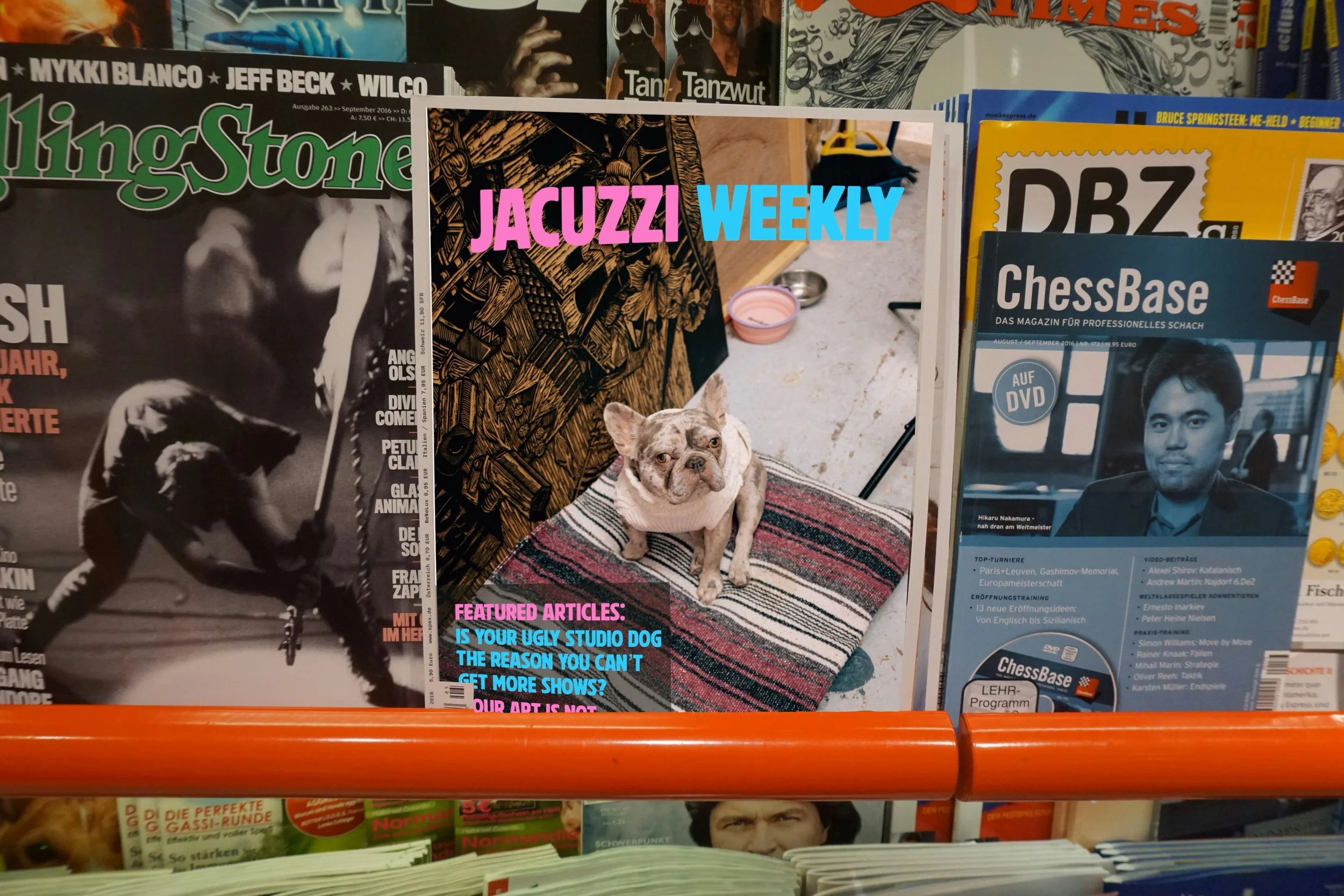 Jacuzzi Weekly Issue No.1