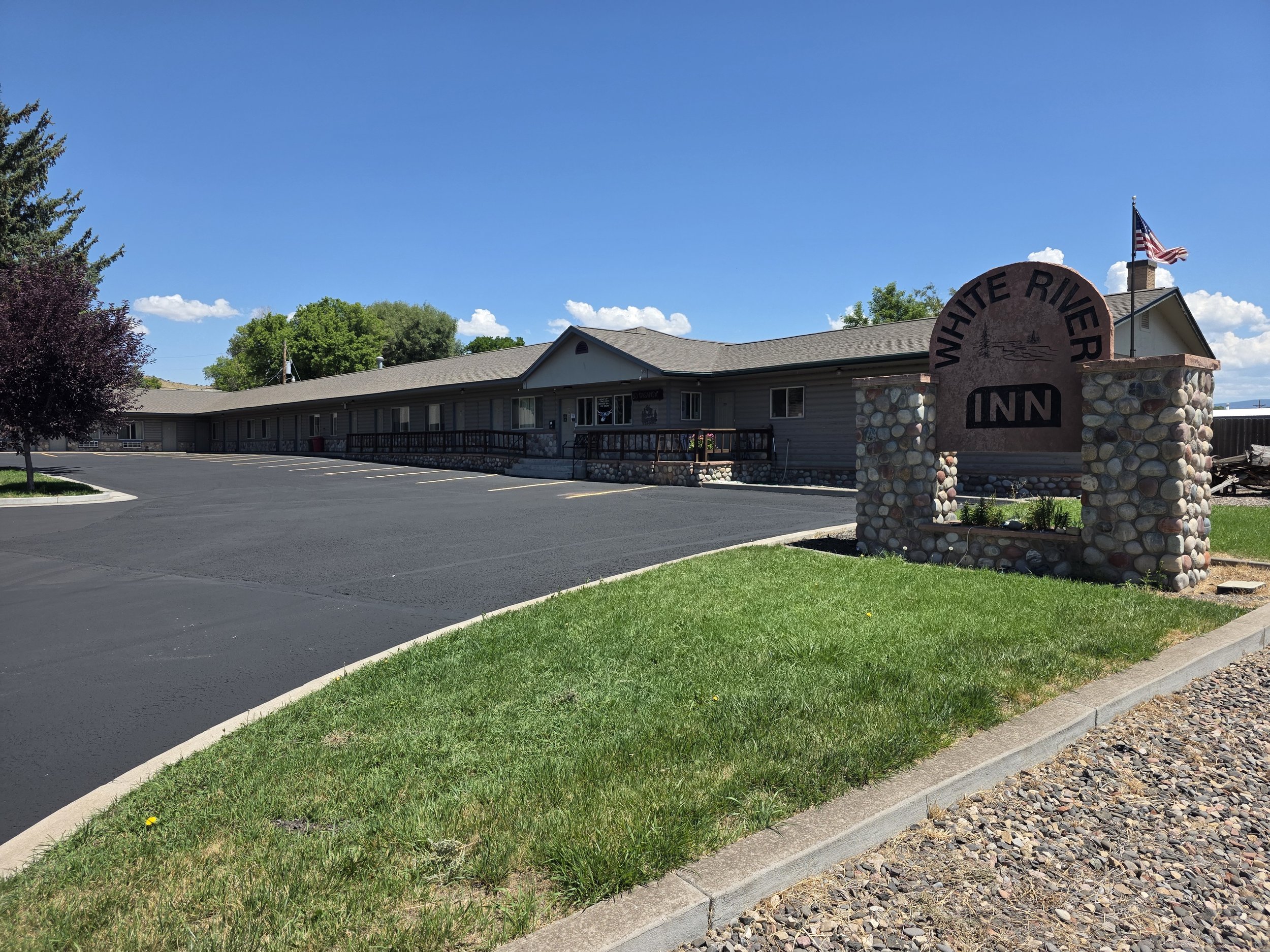 White River Inn Meeker