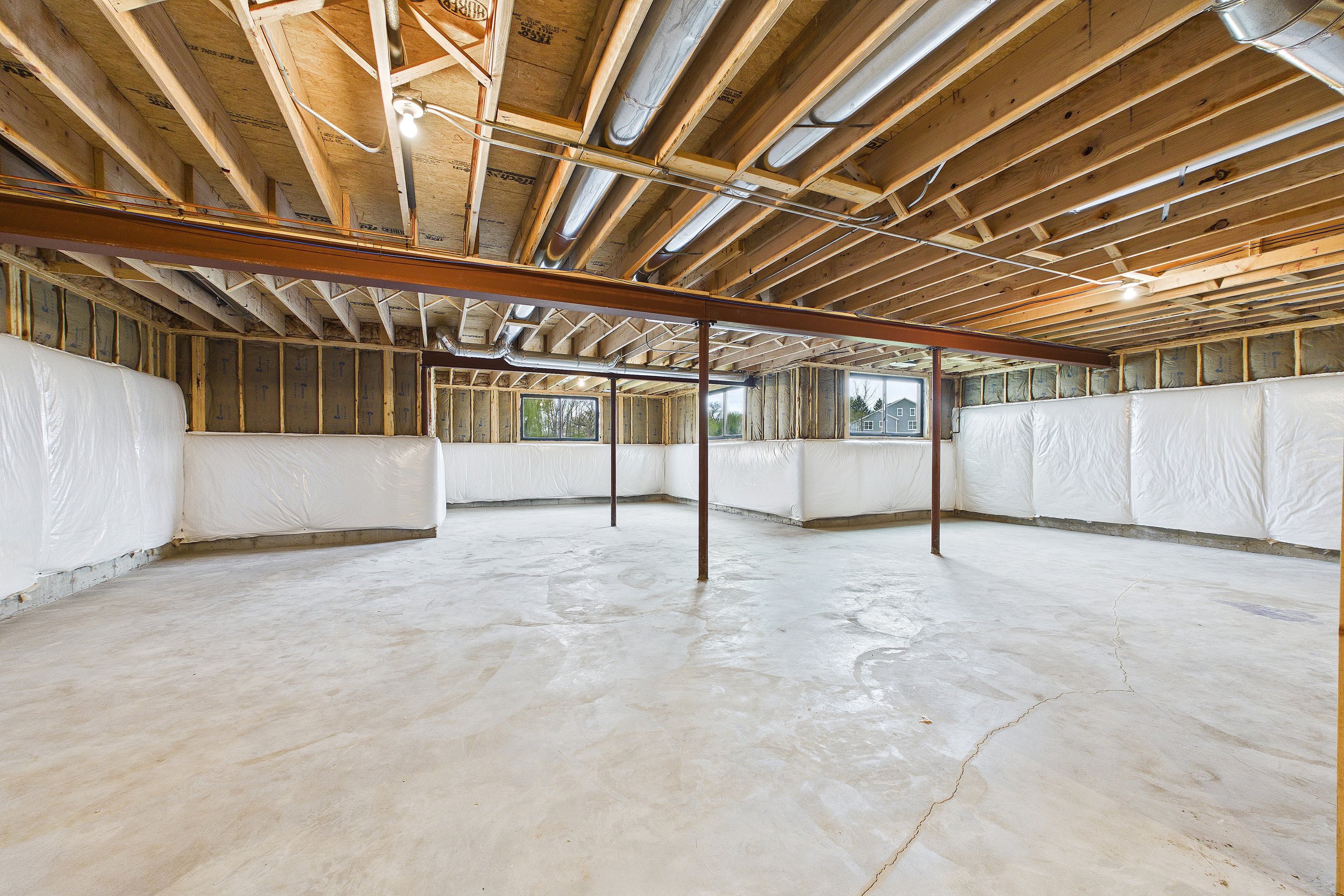 20-Ranch Basement.jpg