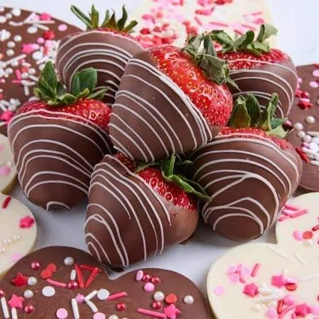 12 Ct Chocolate Covered Strawberries