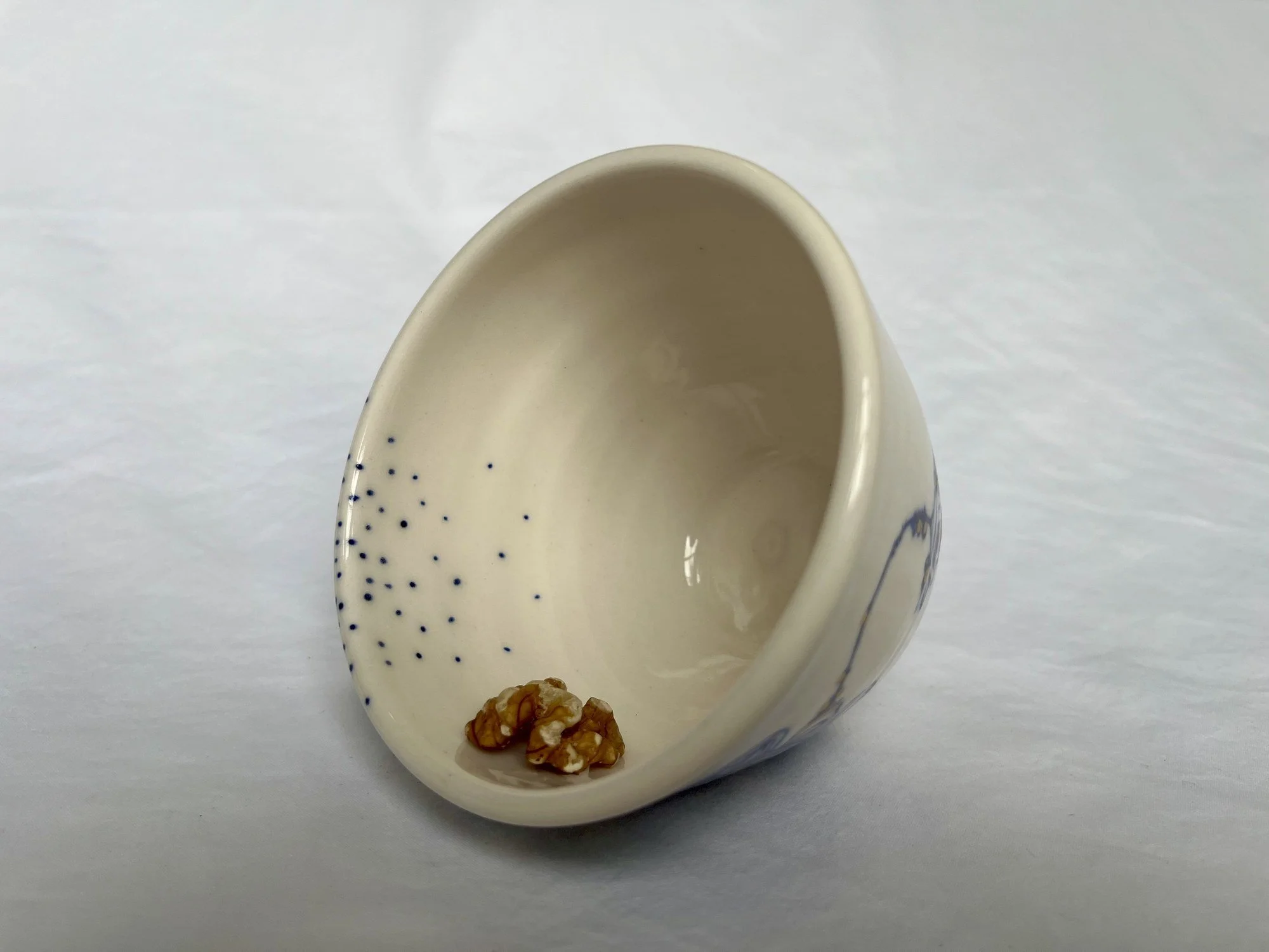 Additional view of hand-painted cobalt and gold luster porcelain mug No. 016