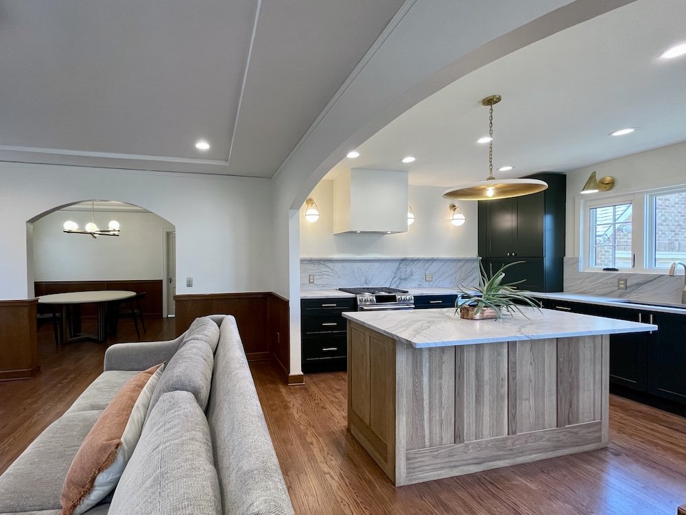 UK06-traditional-kitchen-den-renovation-okc24.jpg