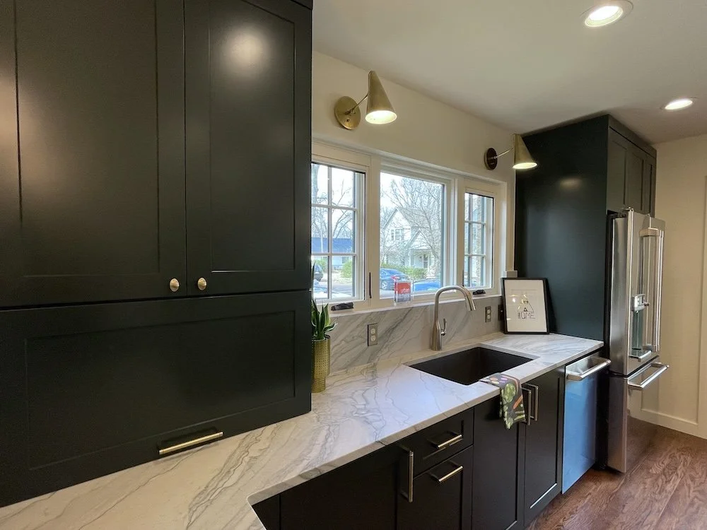 UK06-traditional-kitchen-den-renovation-okc71.jpg