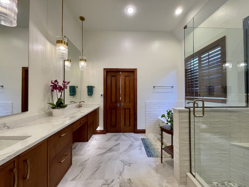 UK07-traditional-master-bath-renovation-okc28.jpg