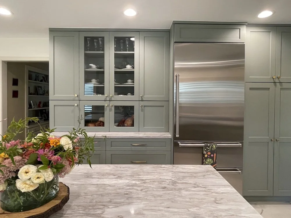 semi_custom_cabinetry_1.jpg