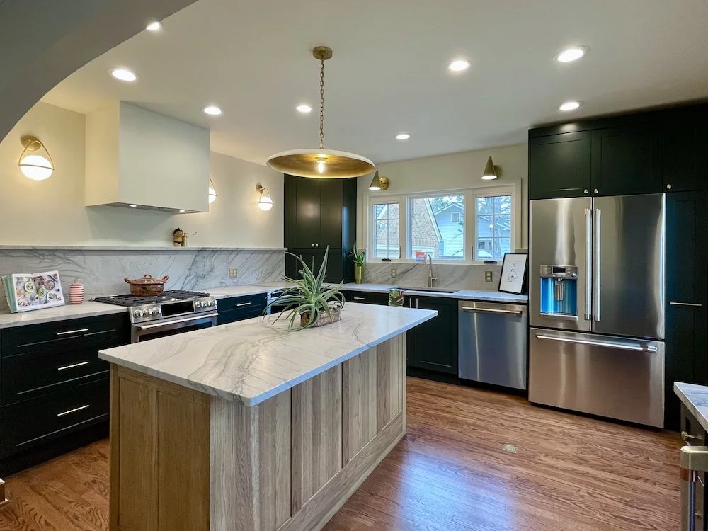 UK06-traditional-kitchen-den-renovation-okc67.jpg
