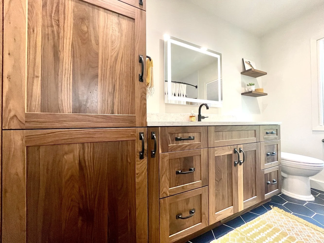 UK03-hall-bath-remodel-okc21.jpg