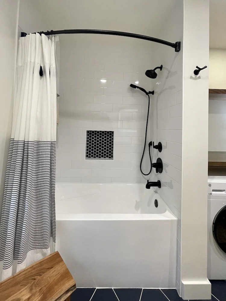 UK03-hall-bath-remodel-okc14.jpg
