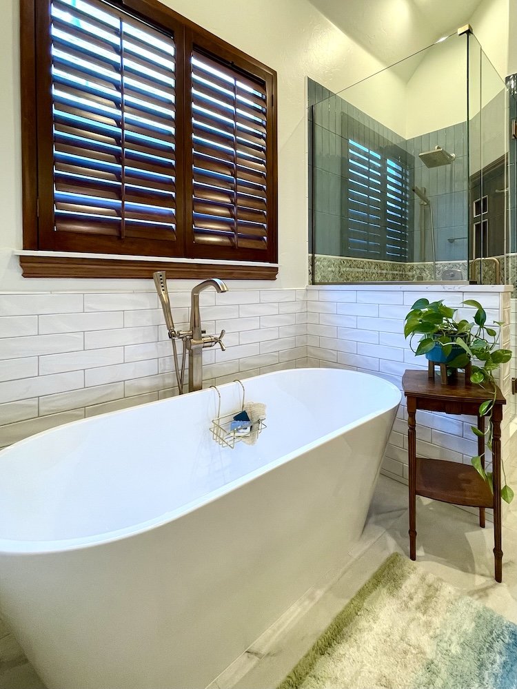 UK07-traditional-master-bath-renovation-okc17.jpg