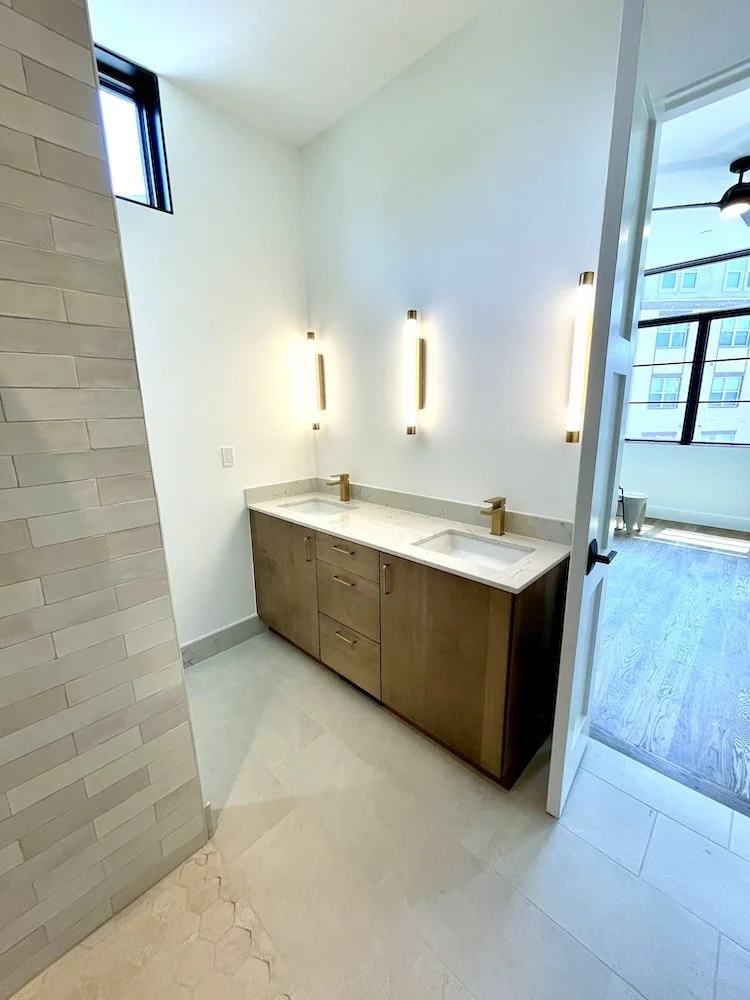 semi_custom_cabinetry_8.jpg