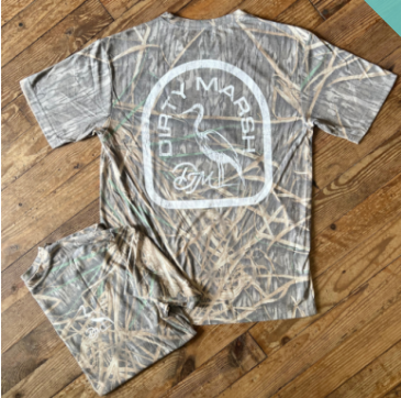 BACKSHORE LOGO TEE | MOSSY OAK® SHADOW GRASS CAMO (WASHED OUT SERIES)
