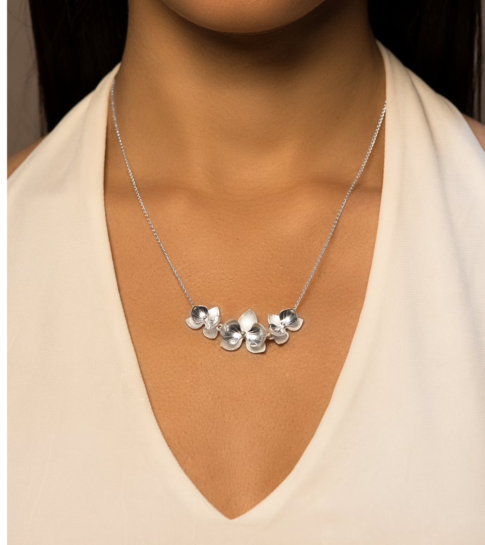 collar orquidea horizontal f.png