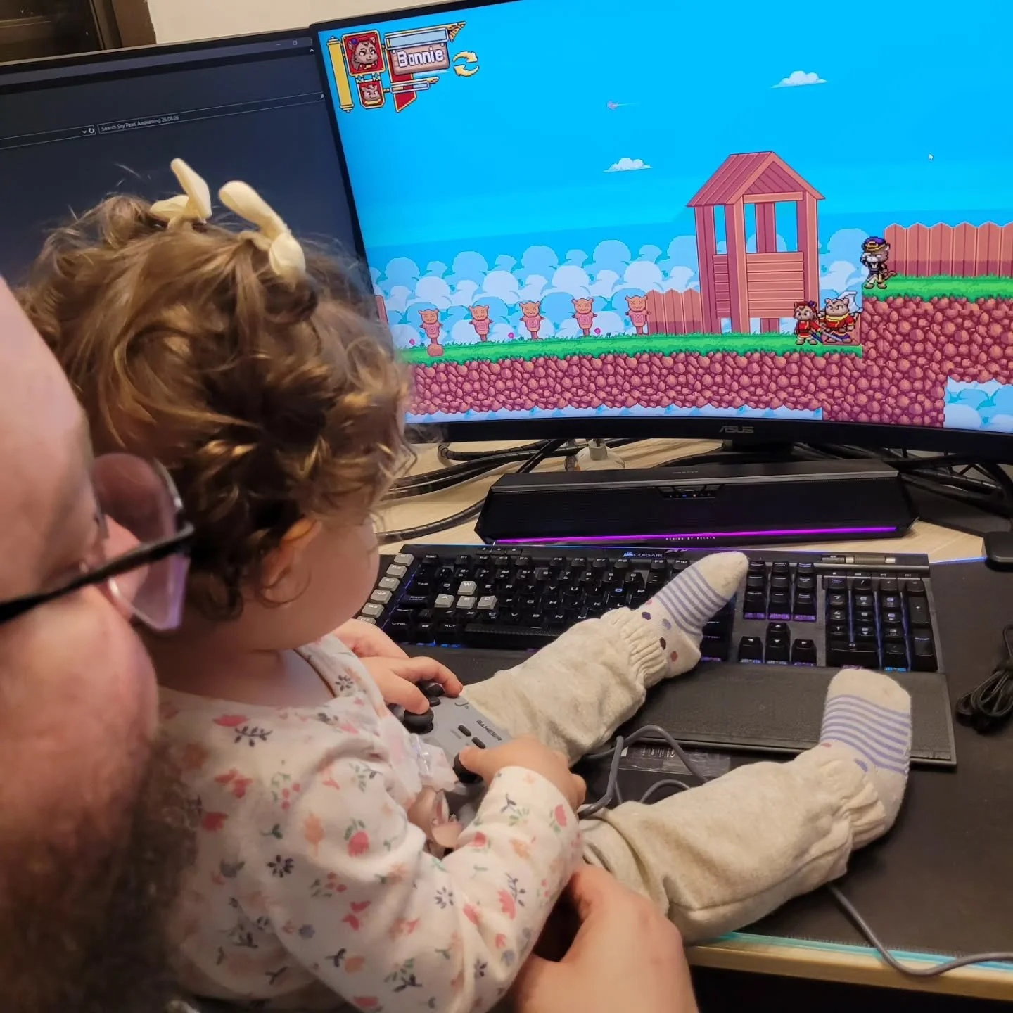 Thomas @tslgamecollector here! 💙

Today is Father&rsquo;s Day in Brazil, and I wanted to share a very special moment with you all.
The first official game my daughter ever &ldquo;played&rdquo; was&hellip; #SkyPawsAwakening! 🐾

Seeing her watching B