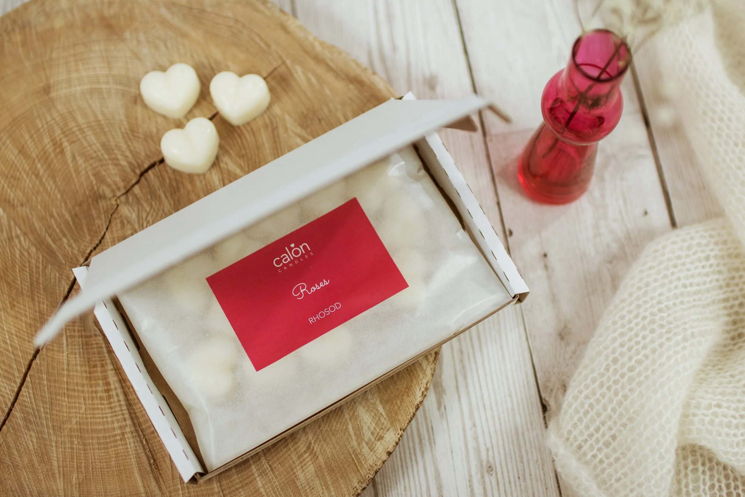 Roses opne box melts with heart melts.jpg