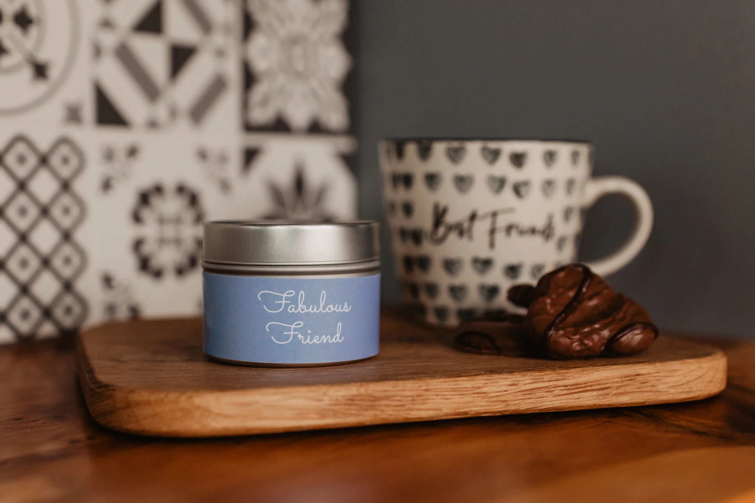 fabulous friend bilingual mini tin candle with tea.jpg