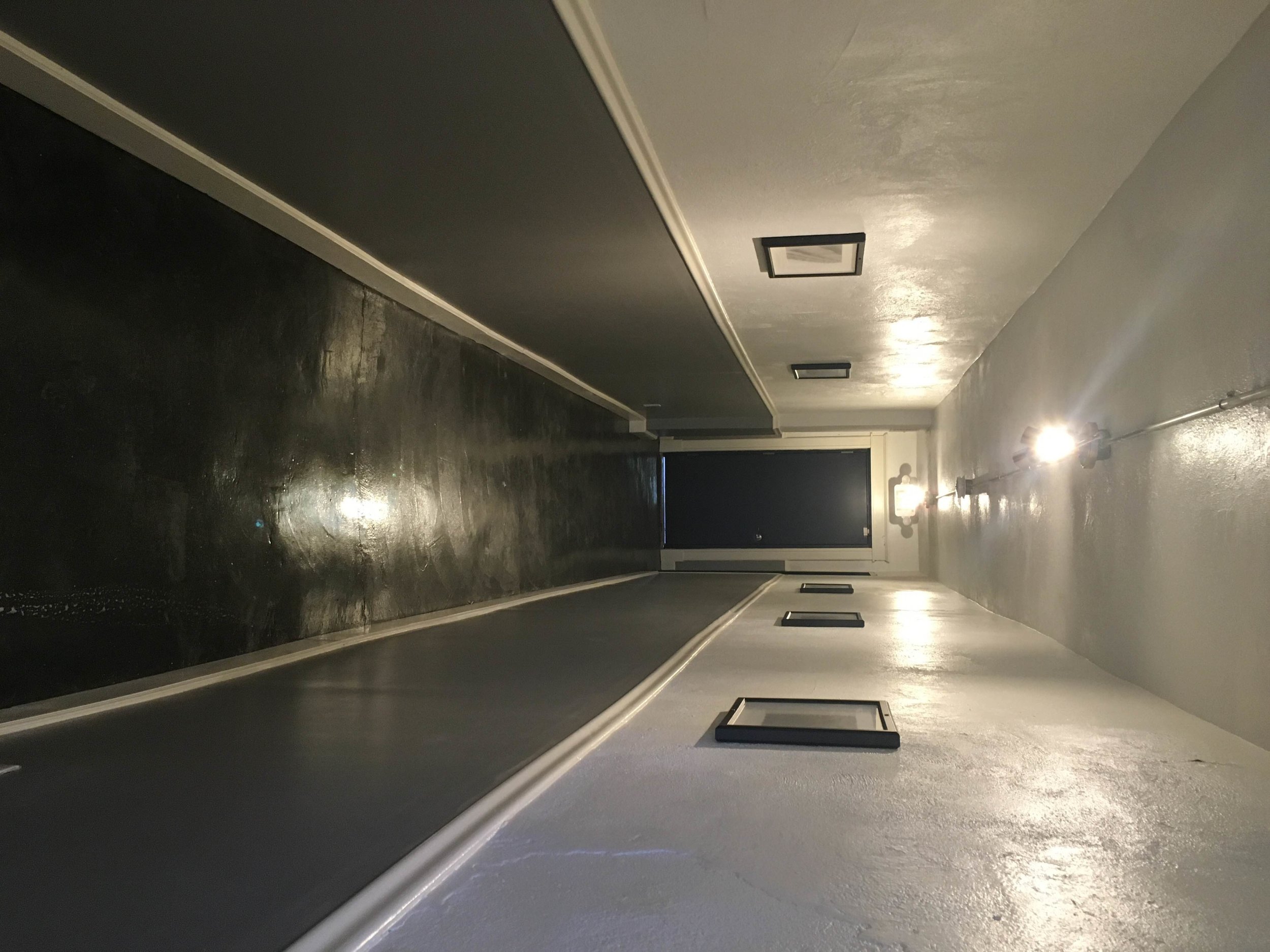 3528 Roger Hallway