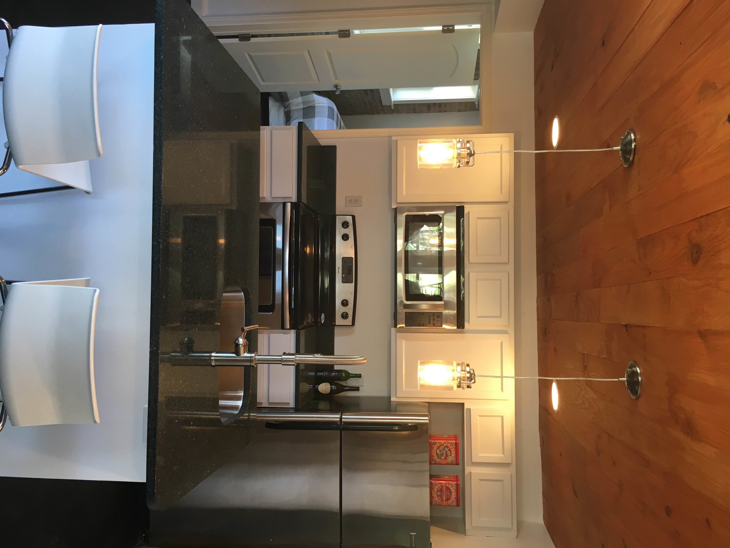 3528 Roger Kitchen