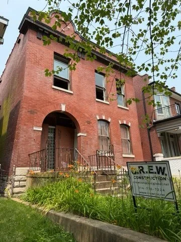 3619 Humphrey