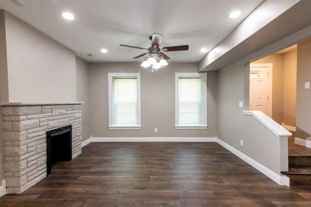3660 Leirman living room after.webp